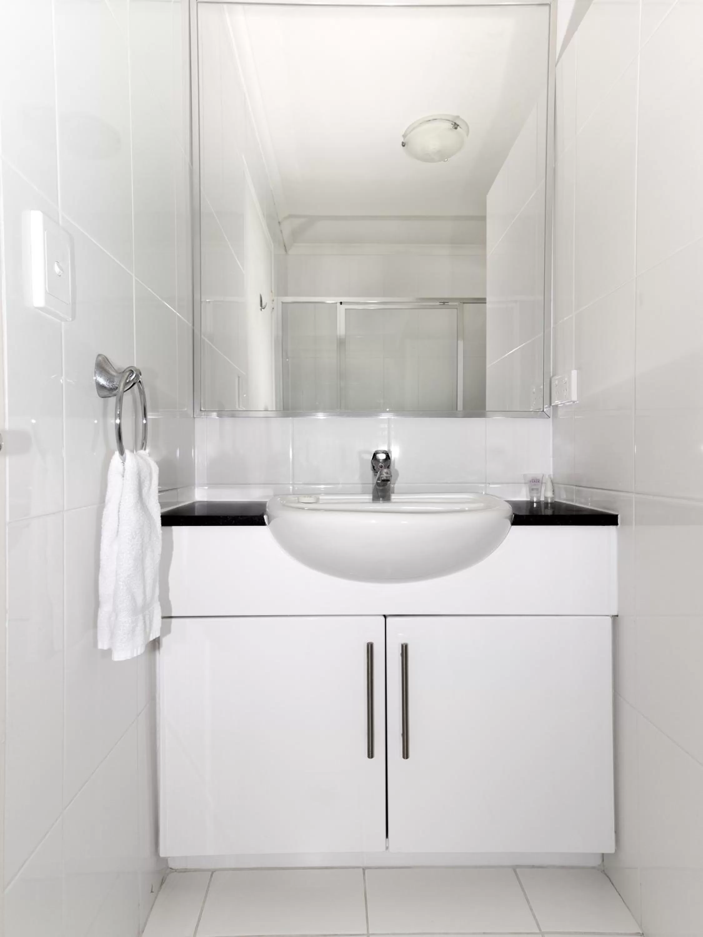 Toilet in Horizon Holiday Apartments