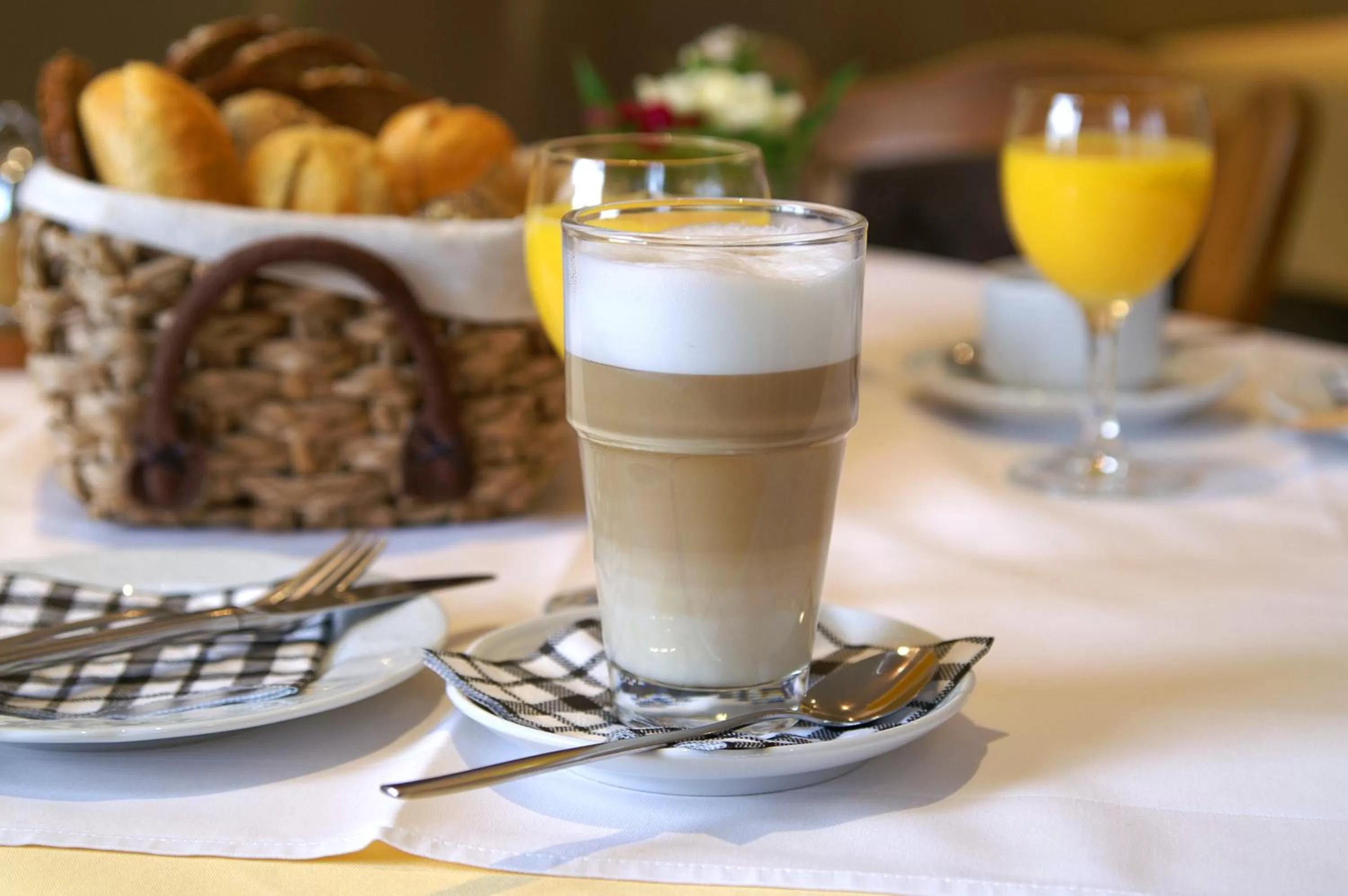 Food and drinks in Schwanenhof Hotel und Restaurant