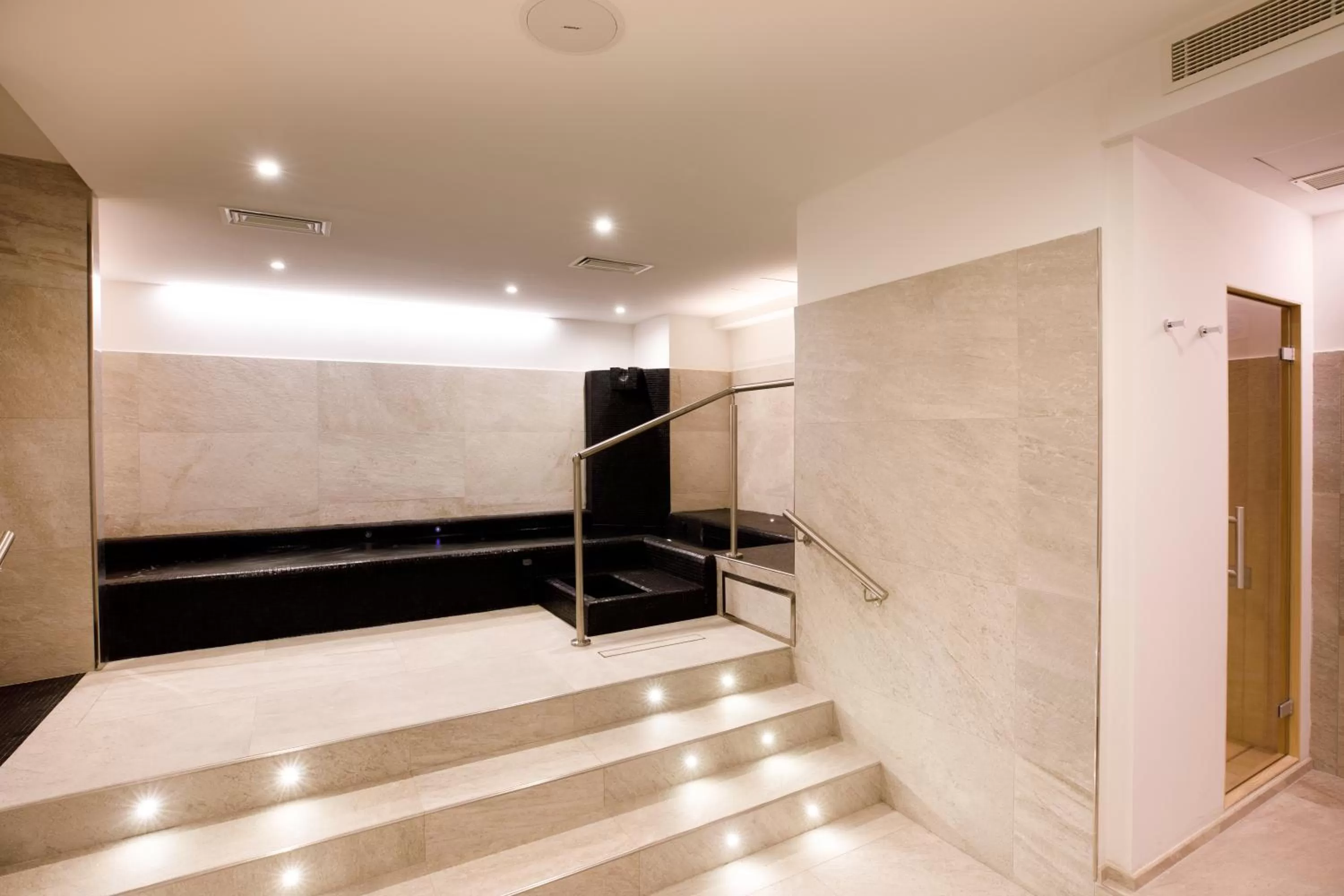 Spa and wellness centre/facilities in Villa Fiorella Art Hotel