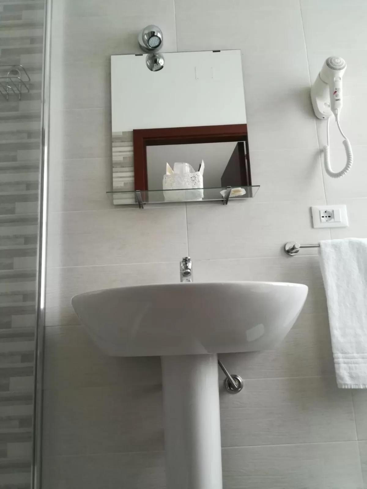 Bathroom in Hotel Elite Palermo Centro