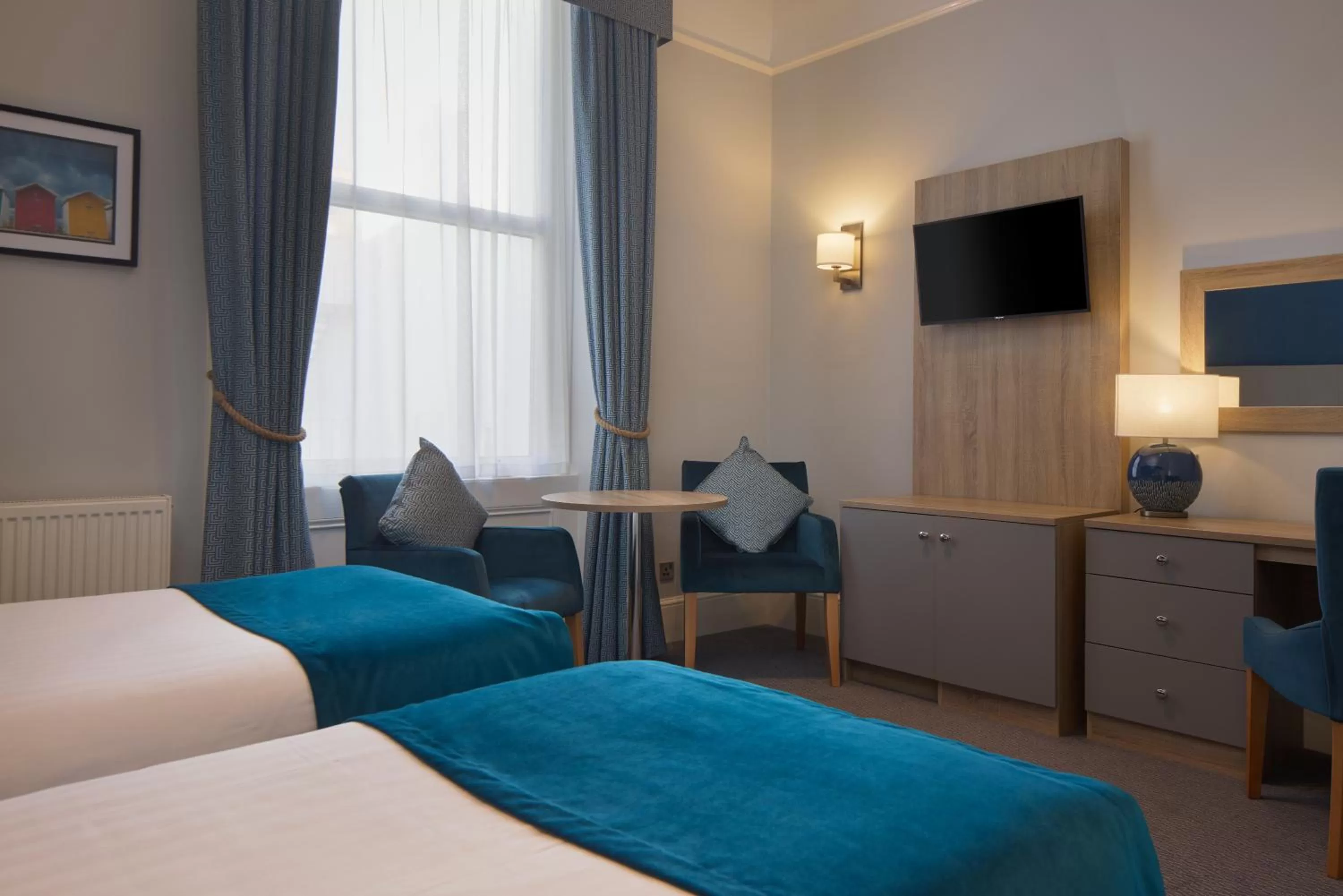 Bedroom, Bed in The Lansdowne, Eastbourne