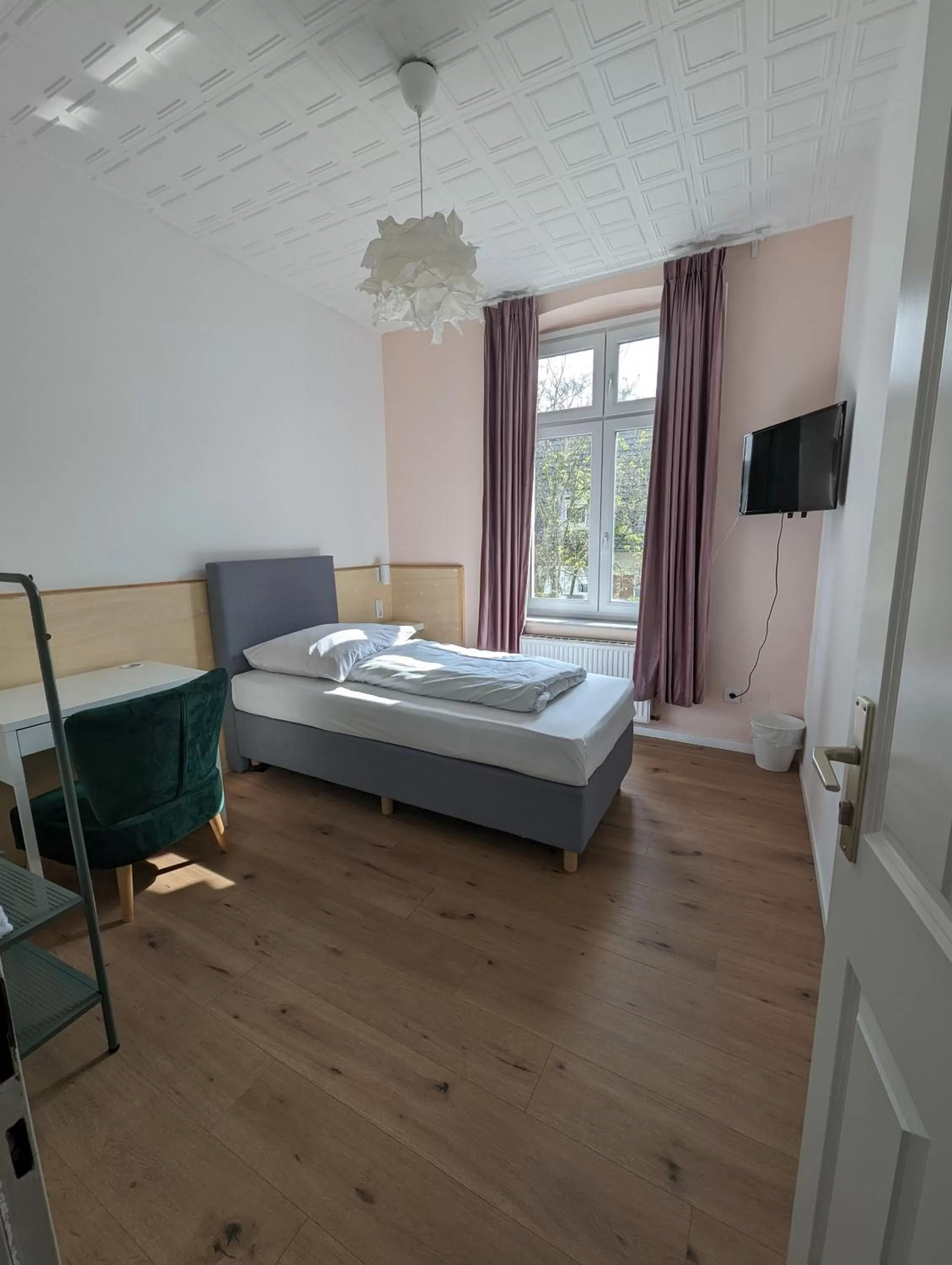 Bed in Hotel Tempelhof - City-Messe-Arena