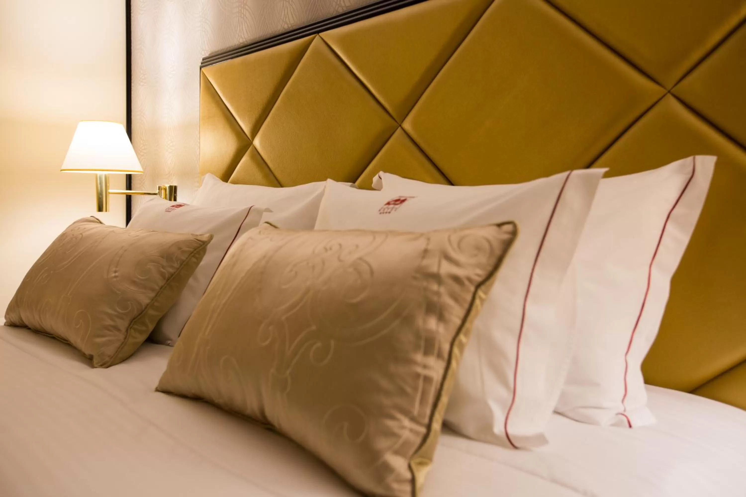 Decorative detail, Bed in Hotel Miracorgo