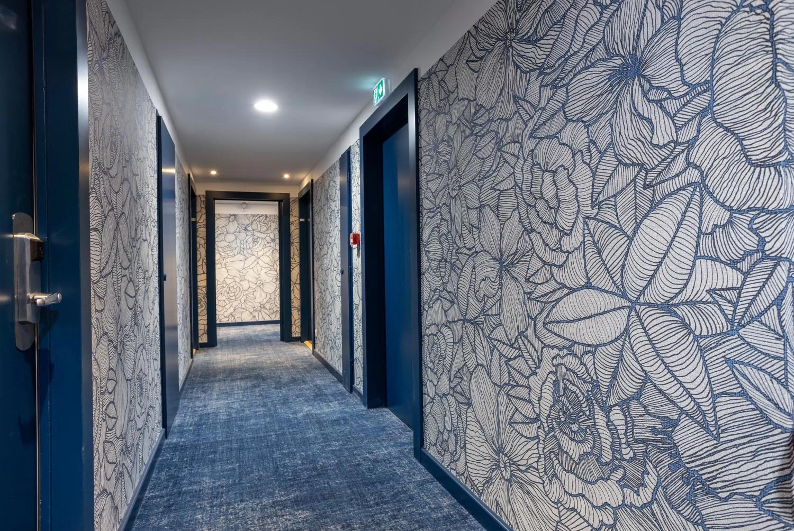 Lobby or reception in Urban Hotel & Spa Aix-les-Bains - BW Signature Collection