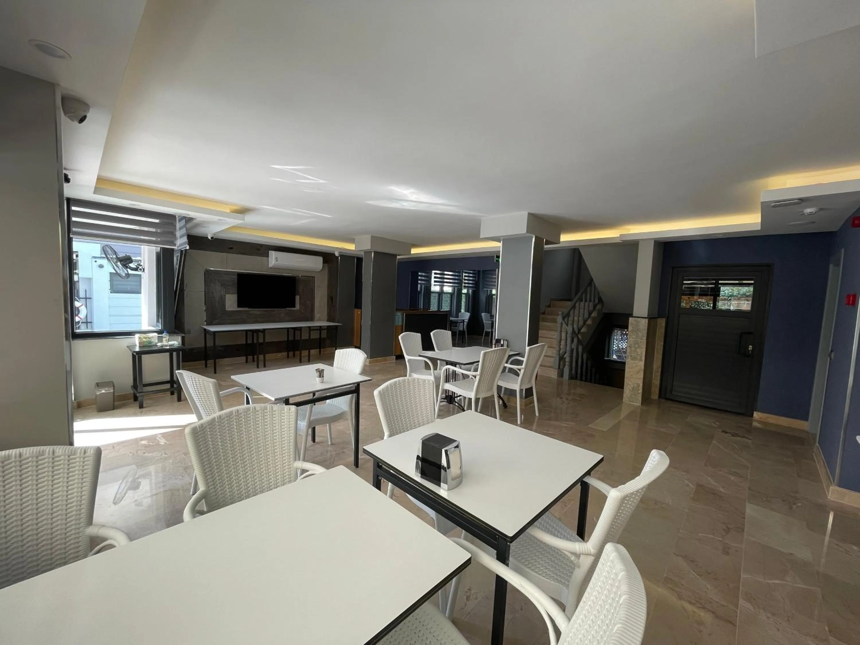 Seating area in OPERA Hotel Antalya