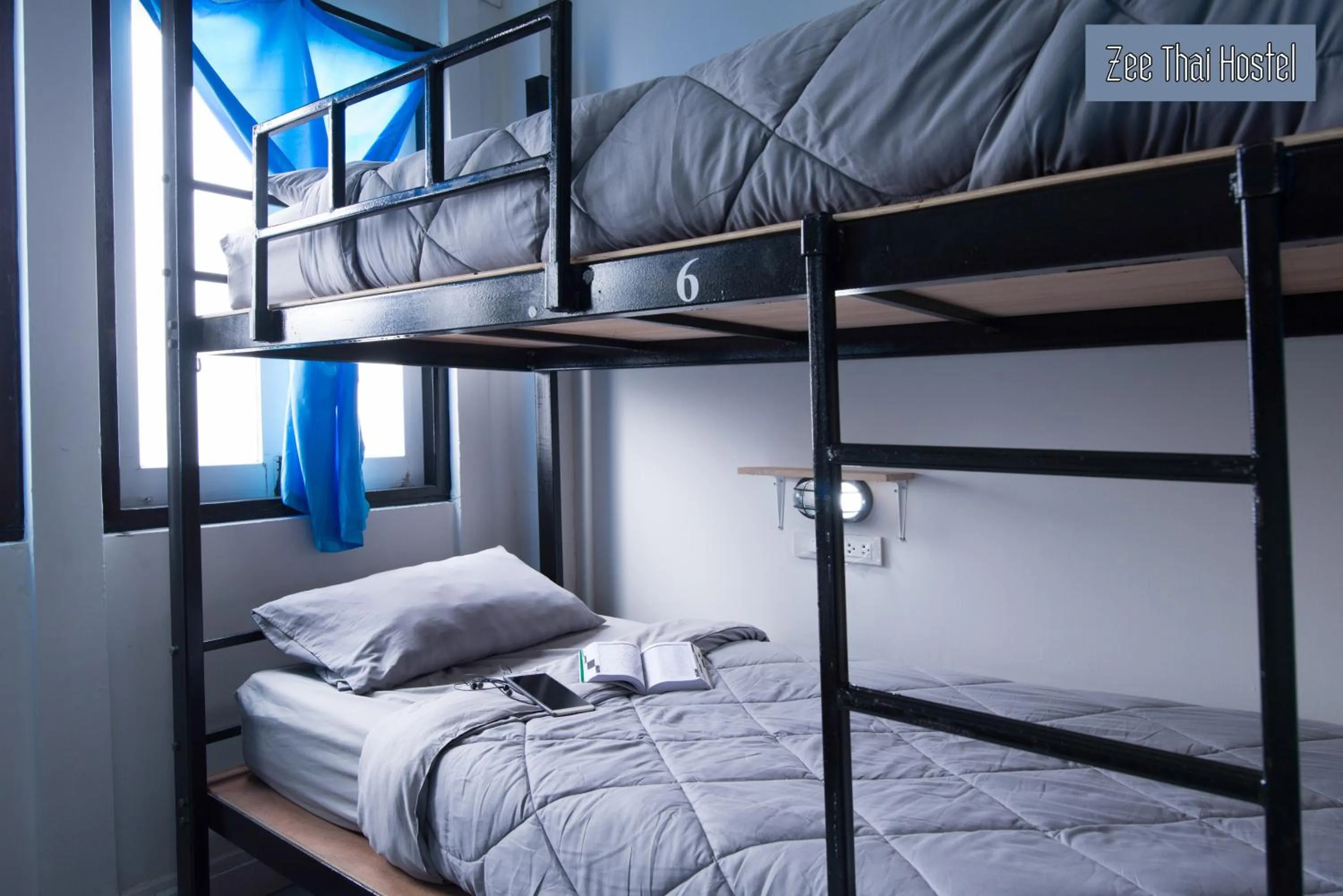 bunk bed, Bed in Zee Thai Hostel