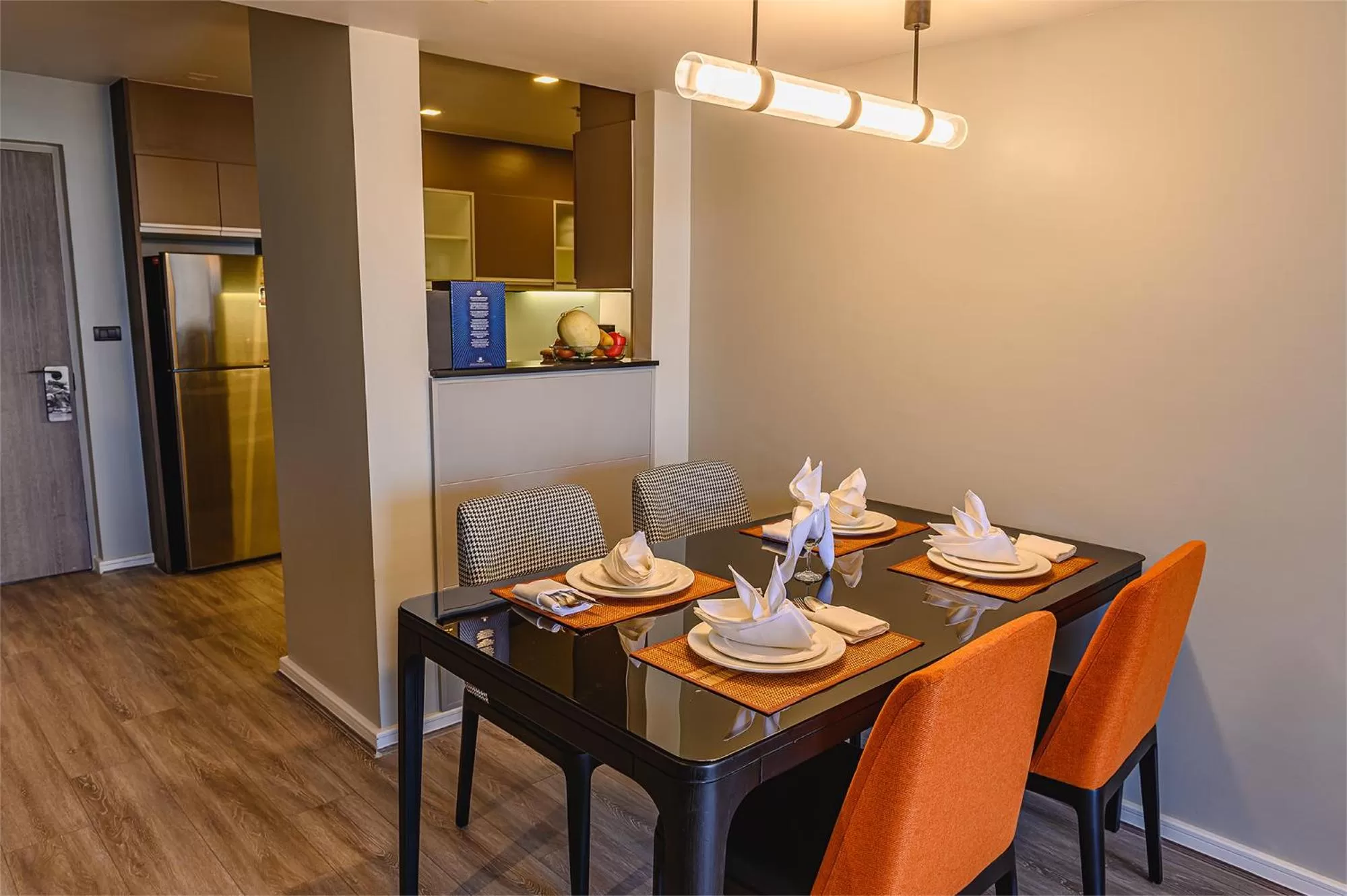 Dining area in Oakwood Residence Sukhumvit Thonglor Bangkok