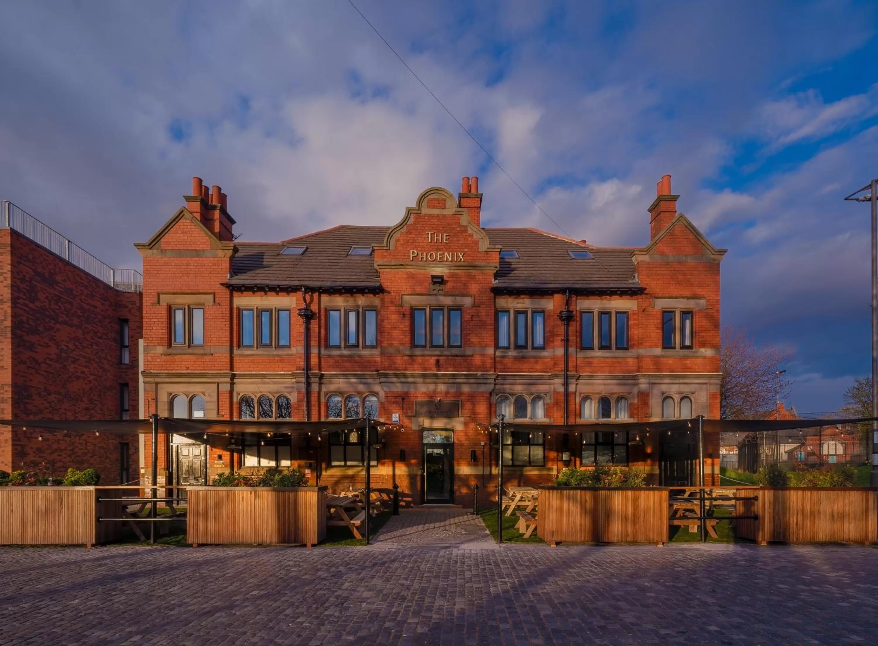 Property building in Phoenix Hotel Liverpool