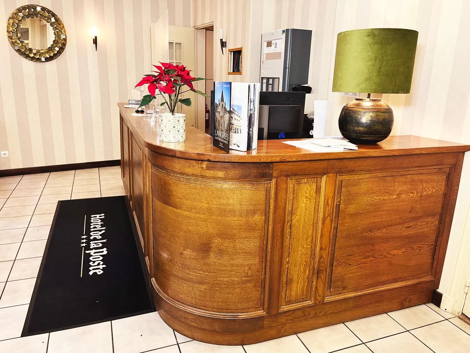 Lobby/Reception in Hotel De La Poste