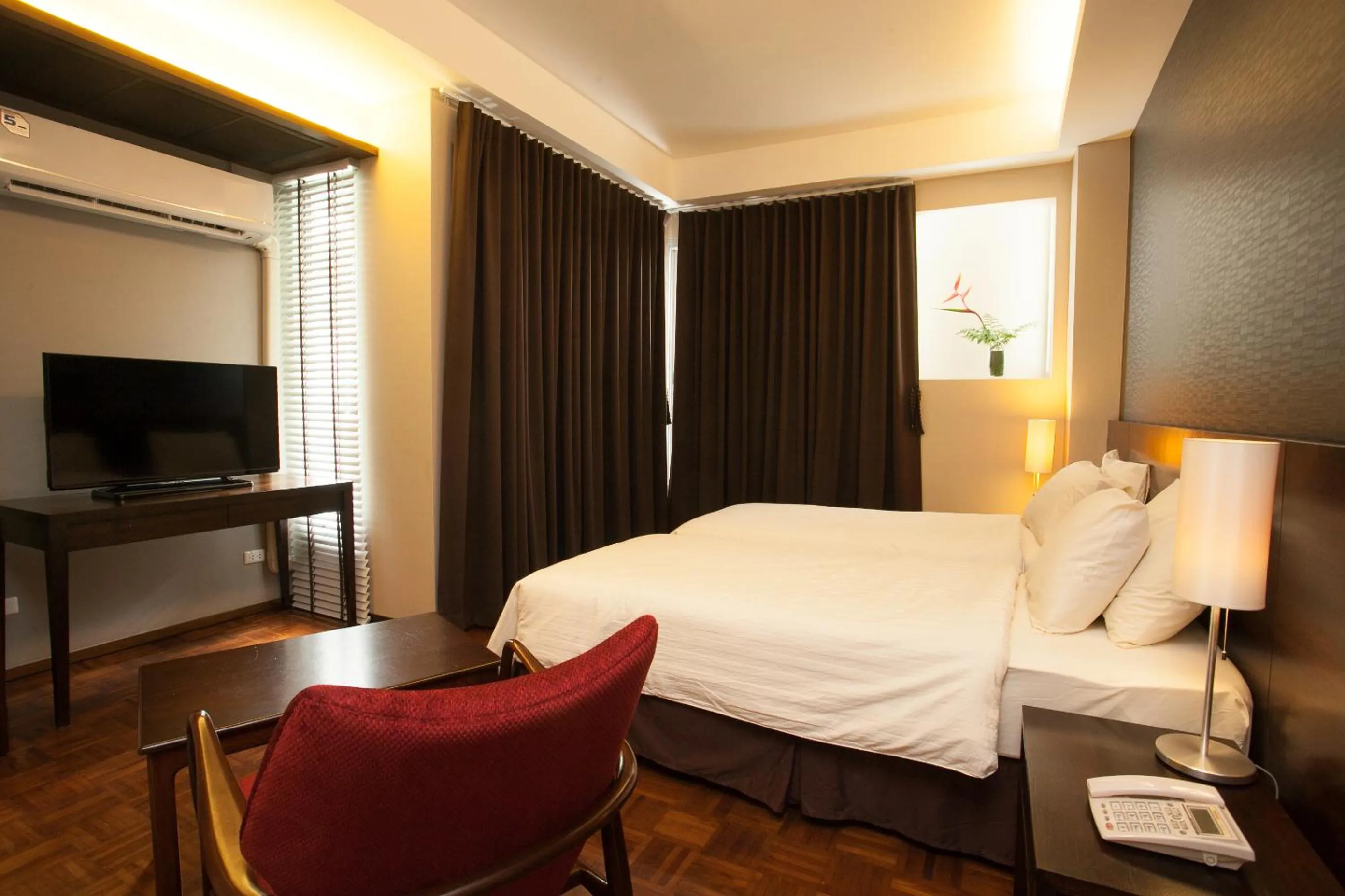 Other, Bed in Baansilom Soi 3