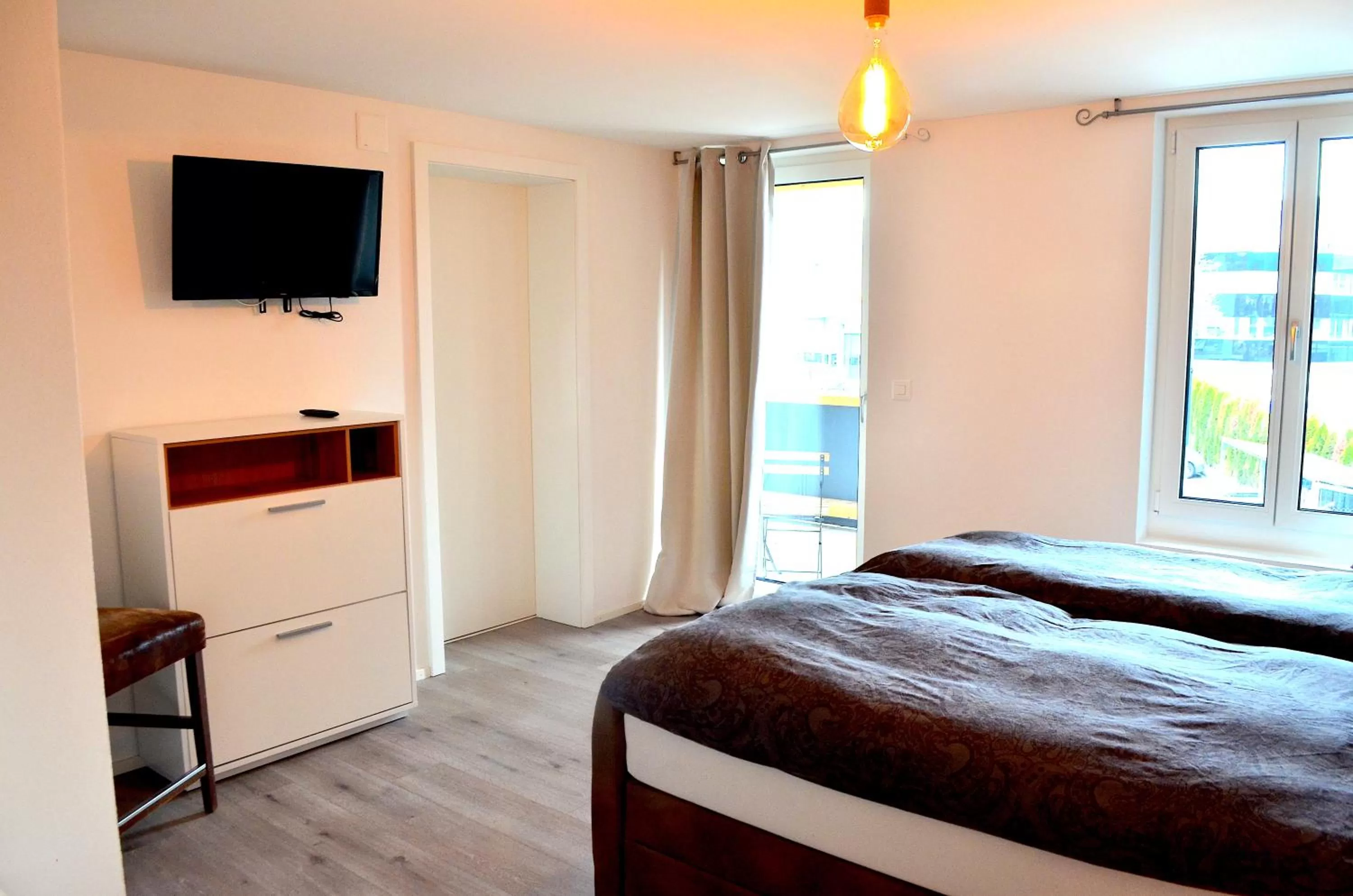 Bed in Guesthouse Meitschi Thun - contactless self check-in