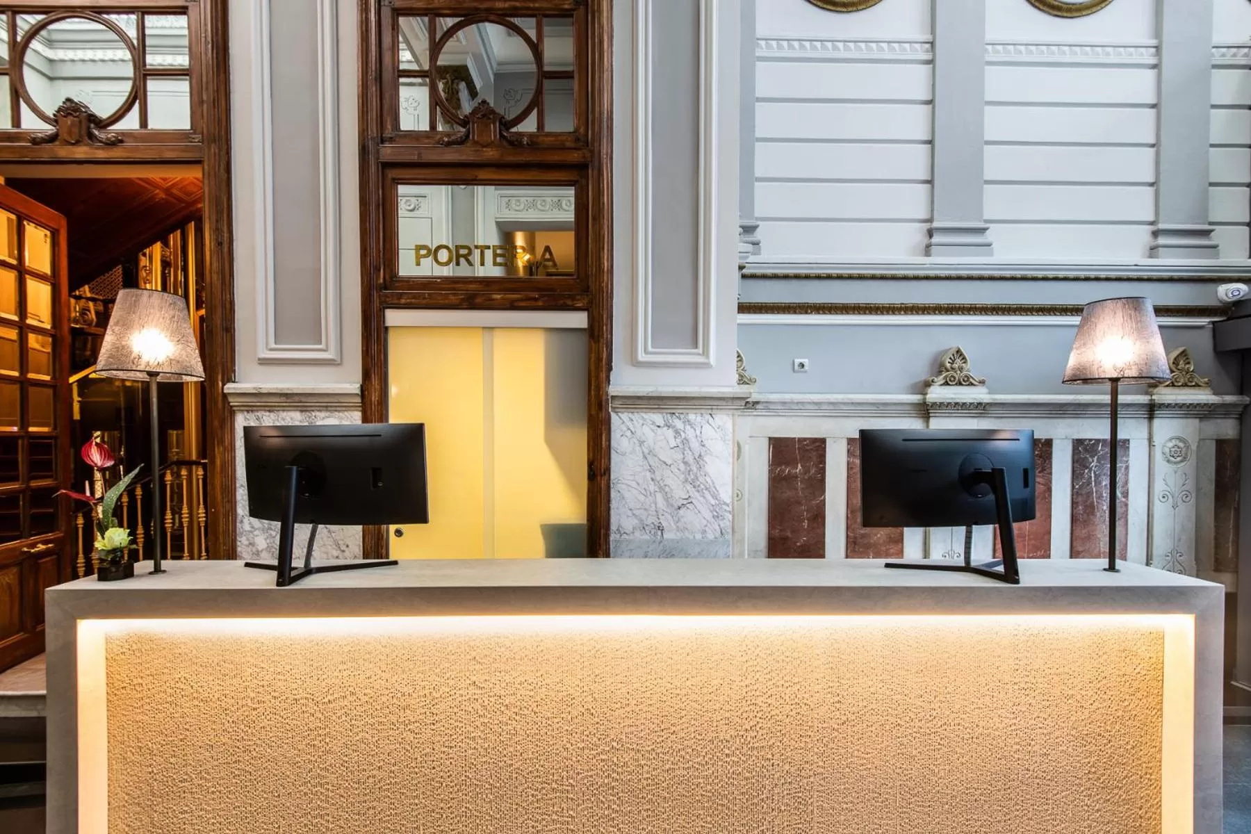 Lobby or reception in Intelier Palacio San Martin