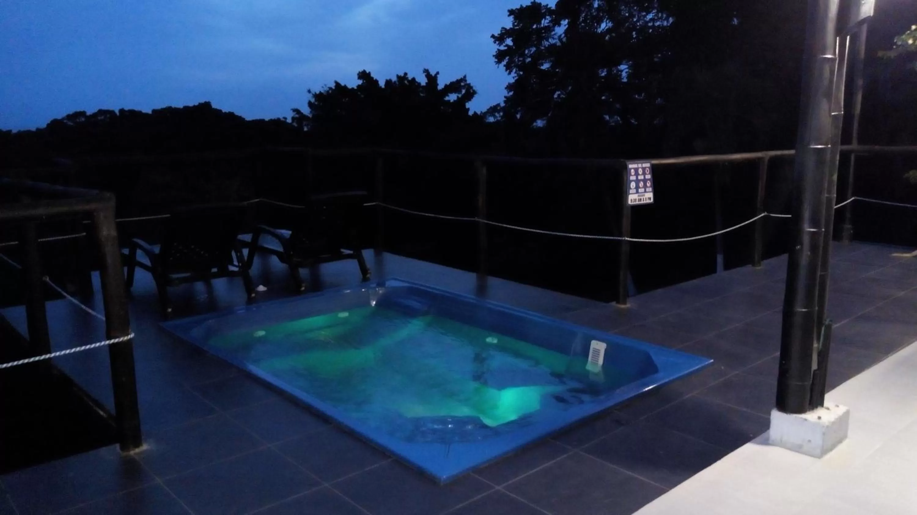 Massage, Swimming Pool in Massalli Sanctuary Lodge