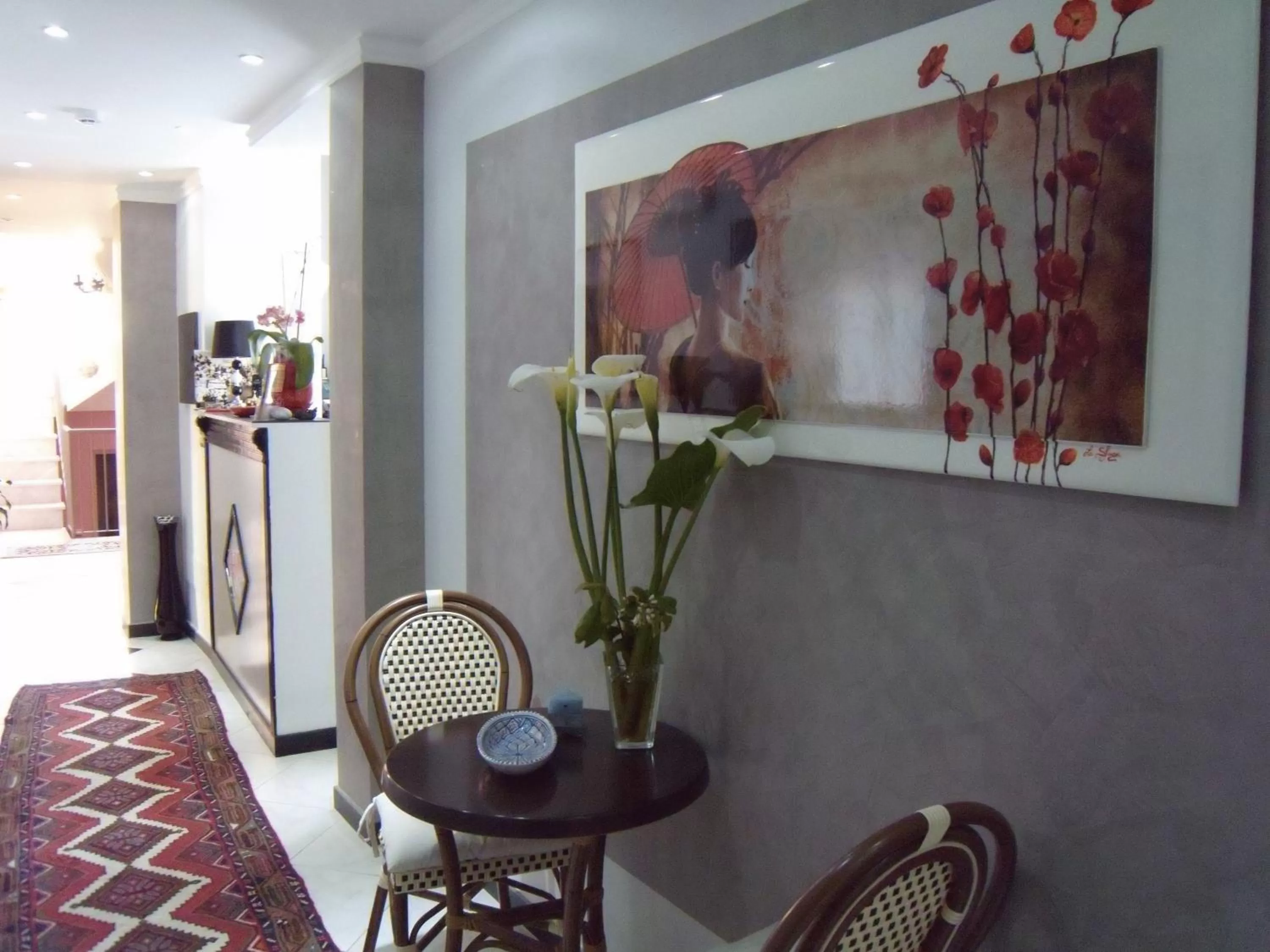 Decorative detail in Hotel Scilla