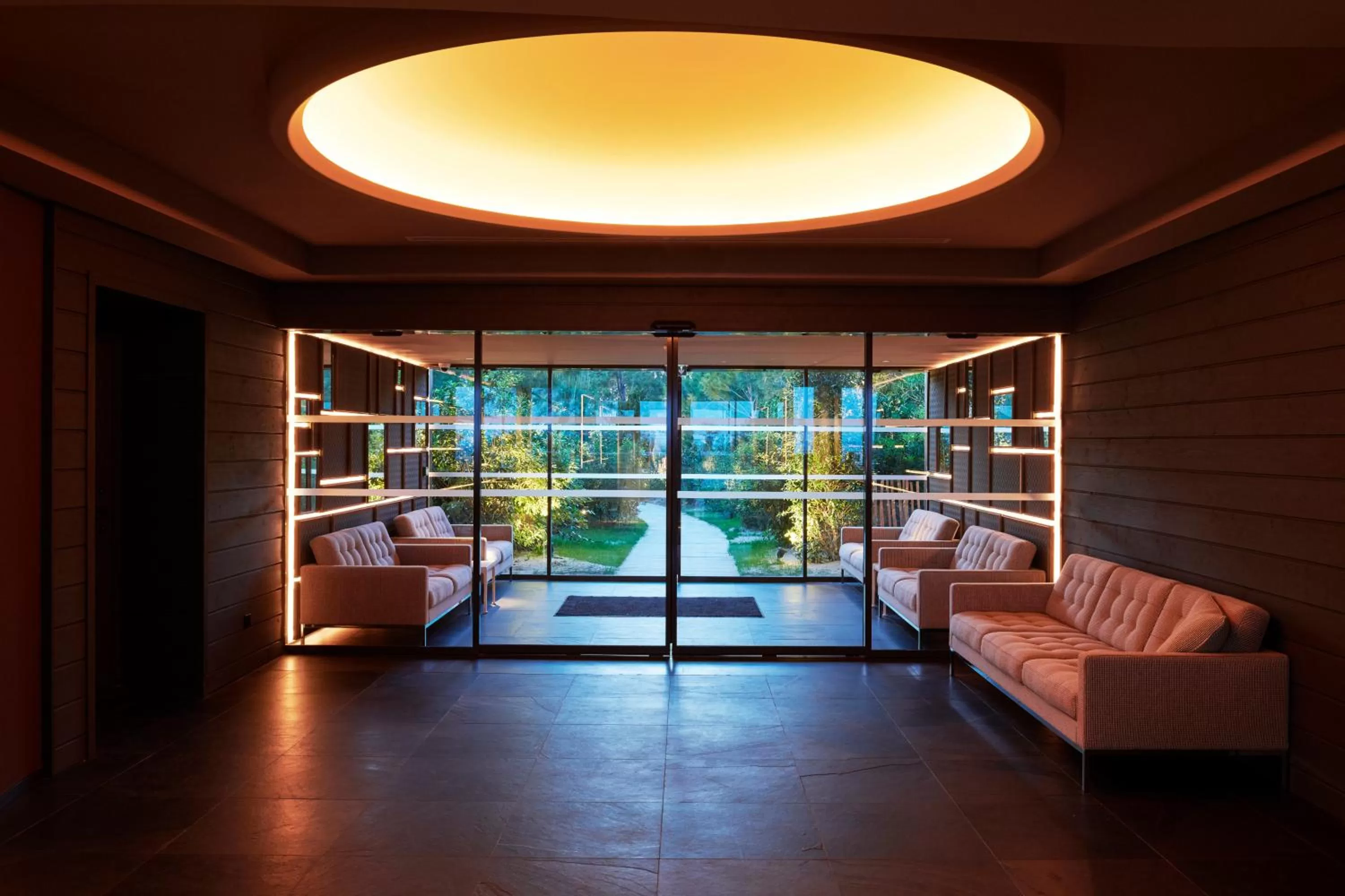 Facade/entrance in Hôtel Plage Palace & Spa