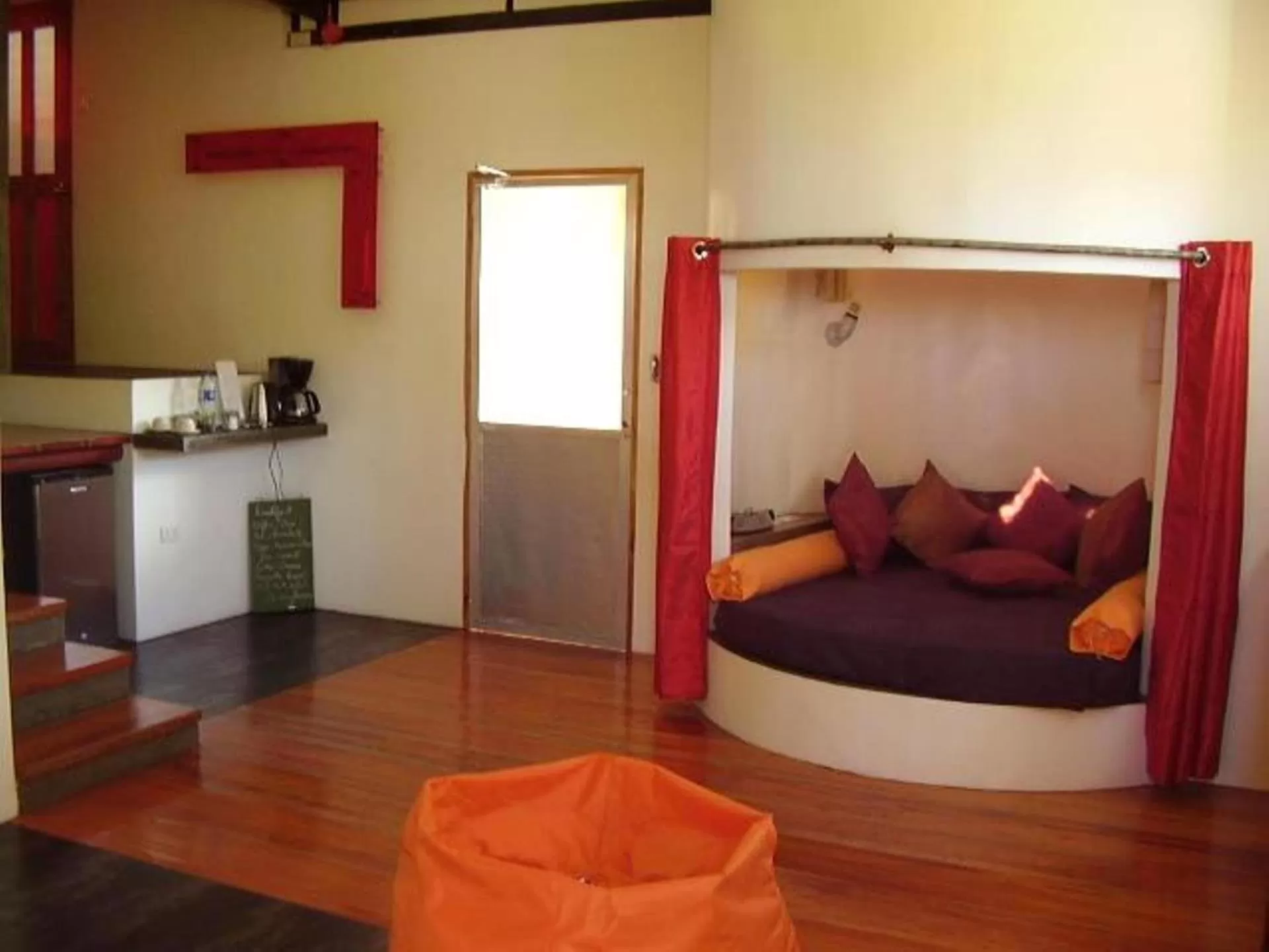 Living room in SomeWhere Else Boutique Resort