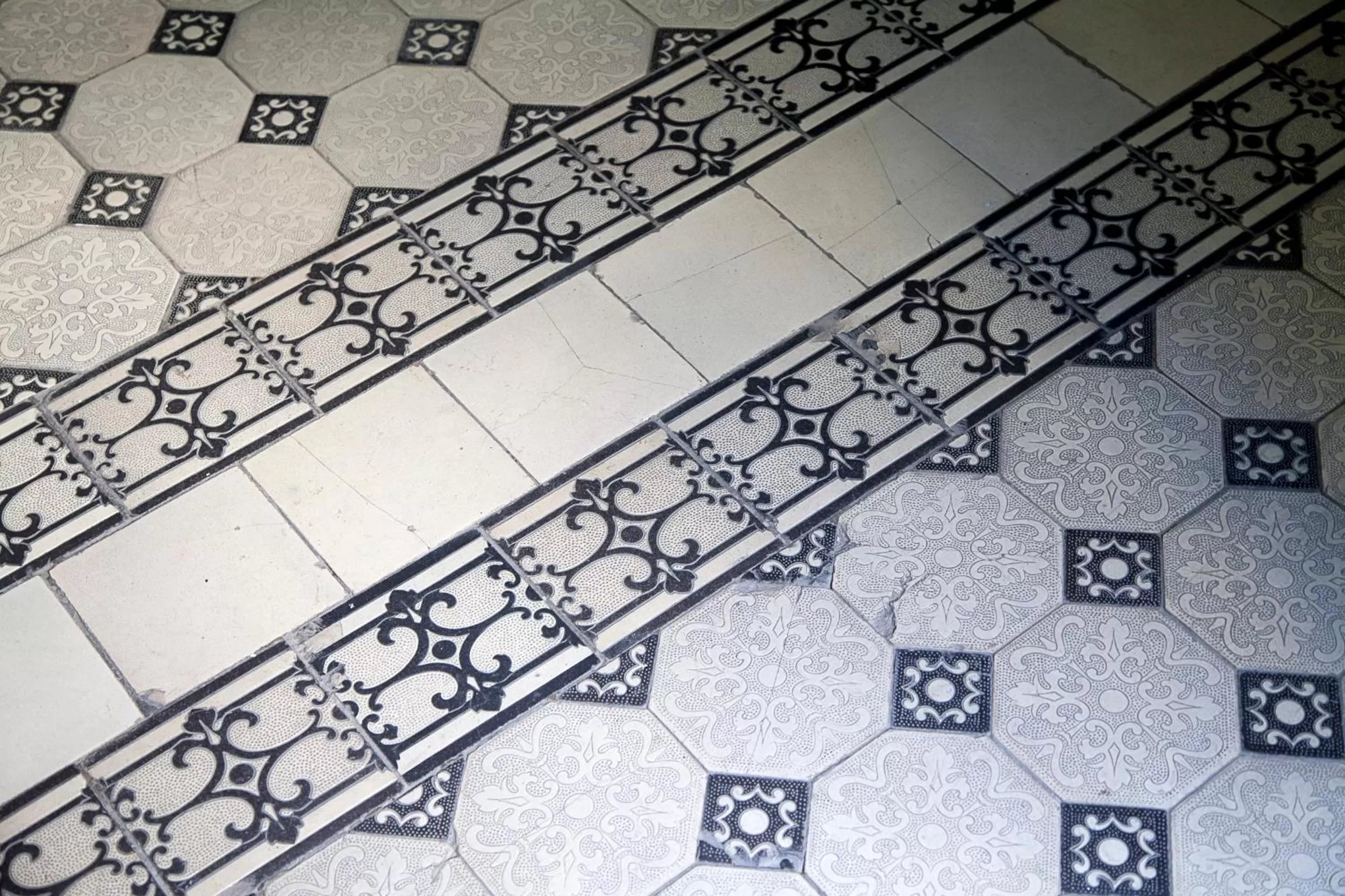 Decorative detail in Pension Stadthalle