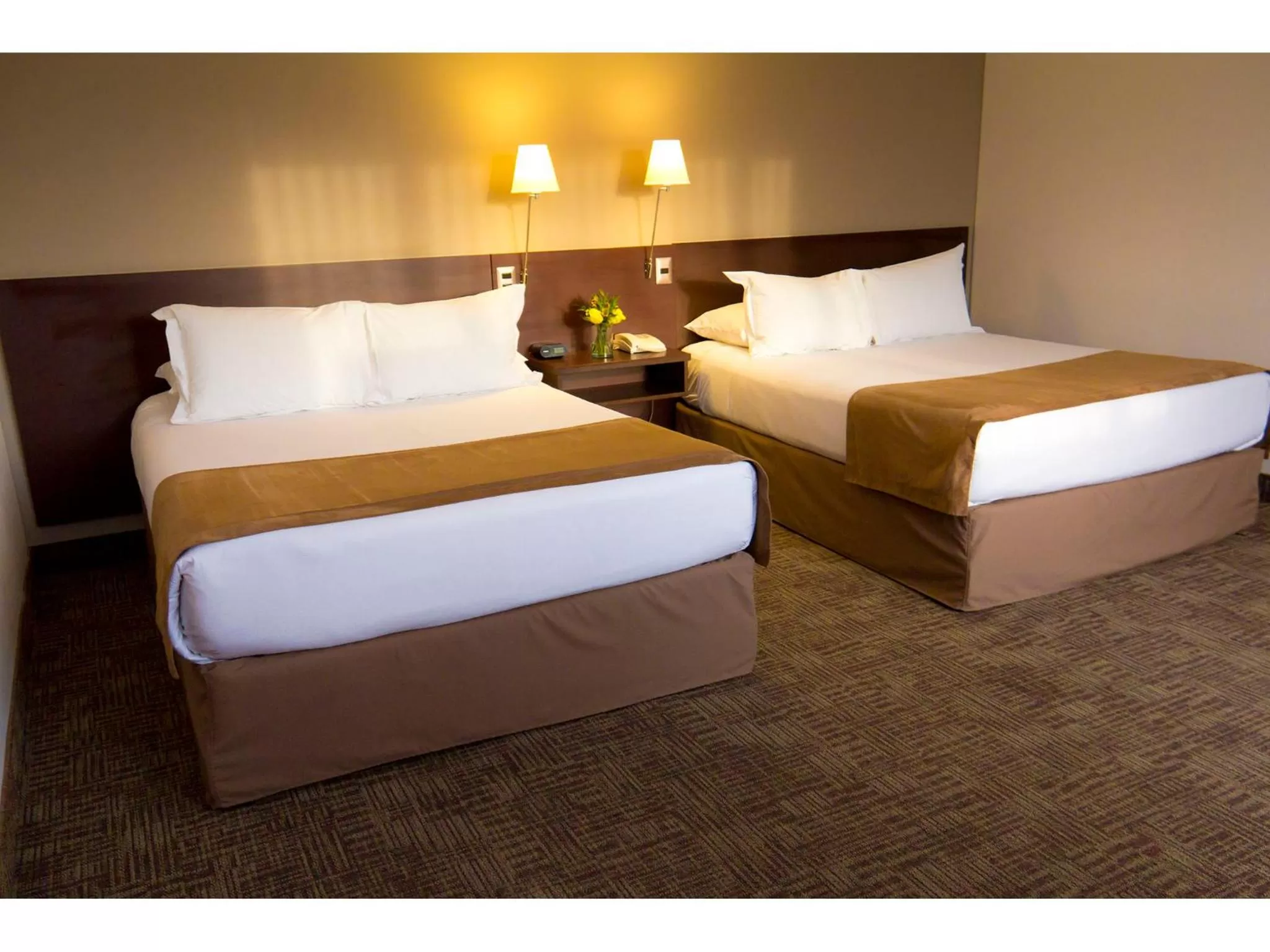 Family Room (2 Adults + 2 Children) in Hotel Director Vitacura