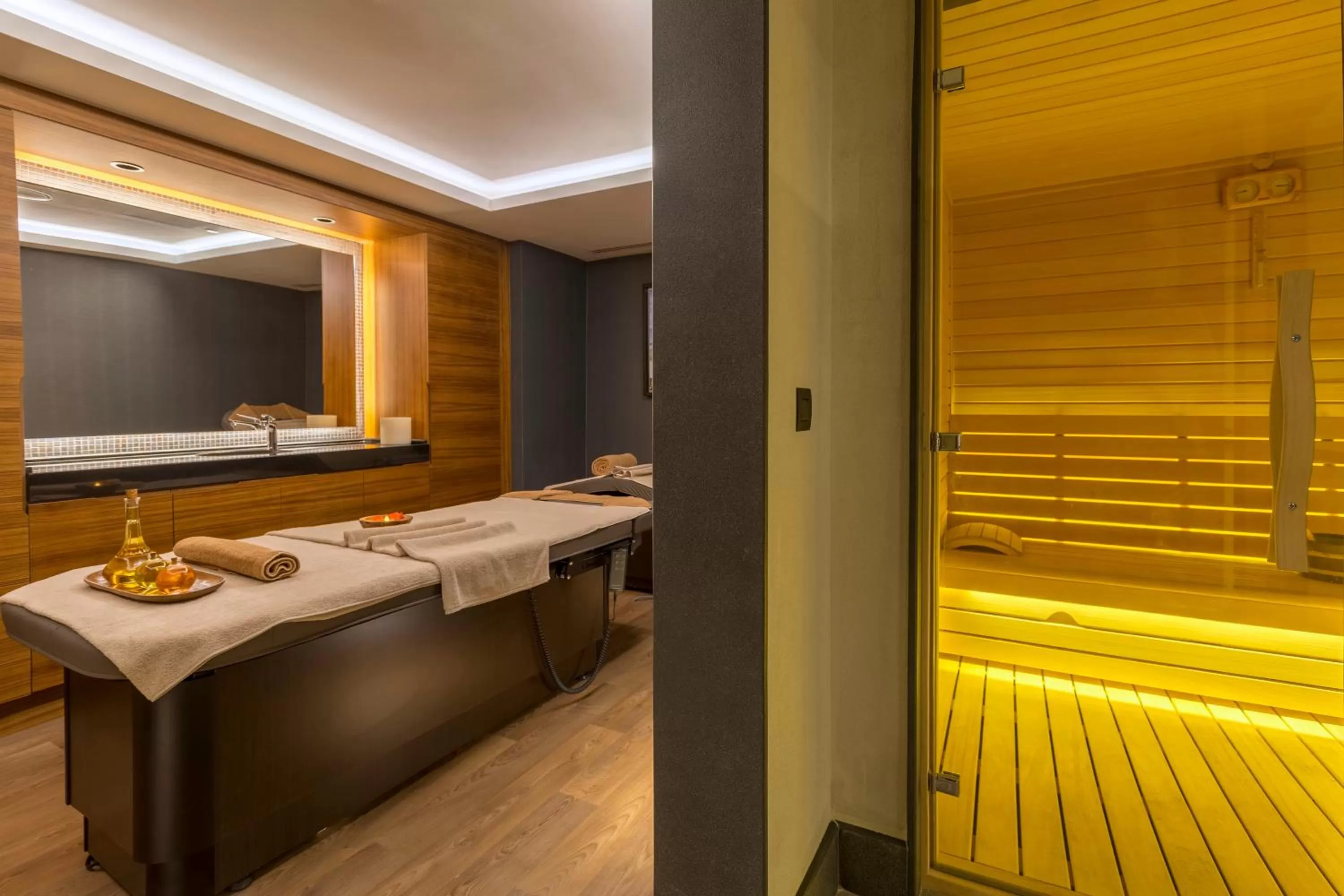 Massage in Golden Tulip Istanbul Bayrampasa