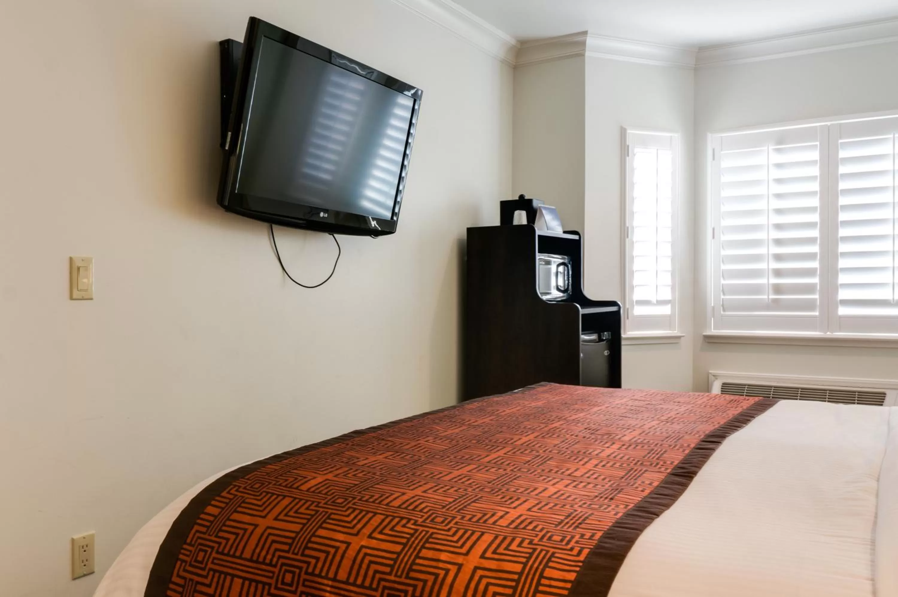 TV and multimedia, Bed in Seaside Inn