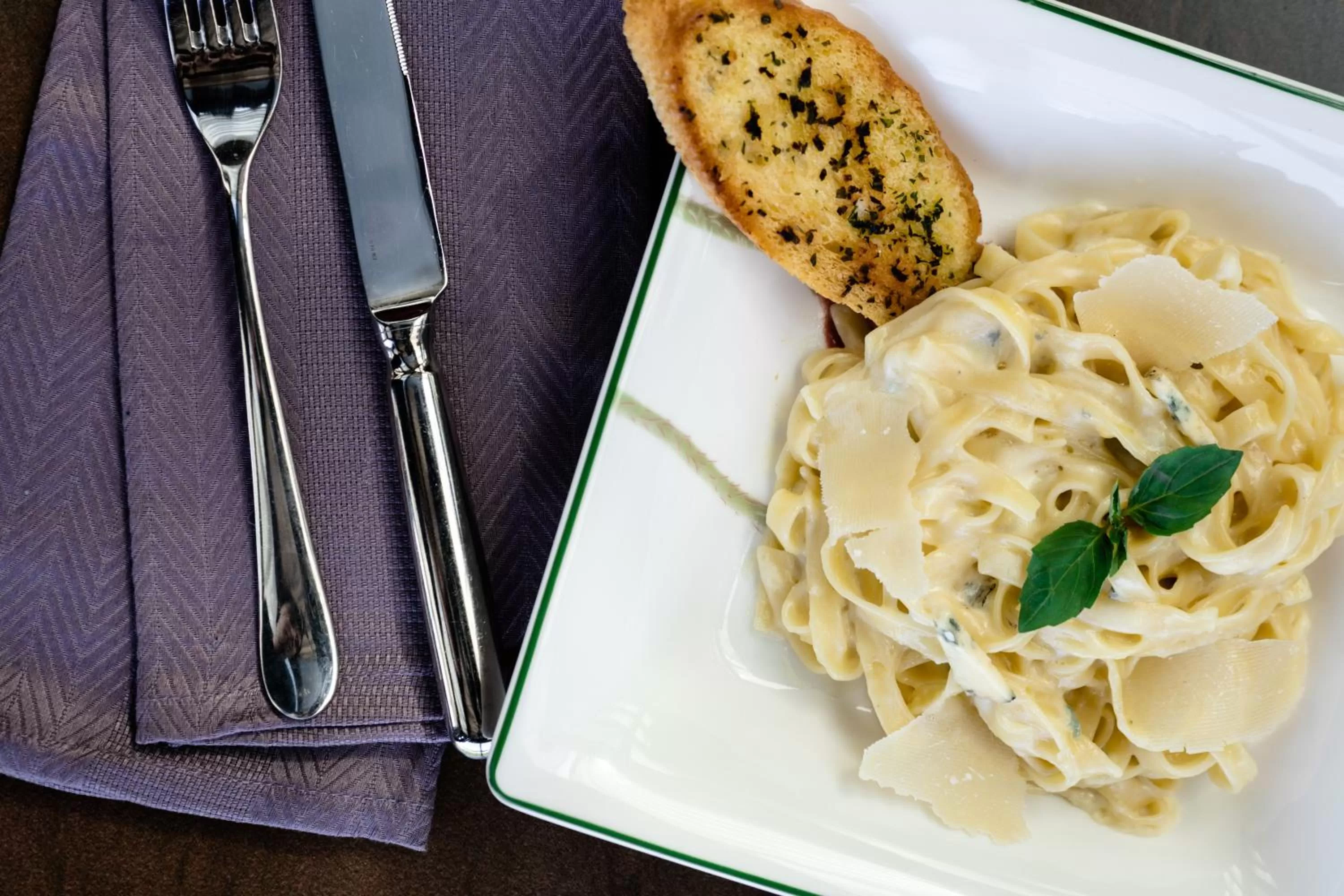 Food and drinks in Museum Hotel