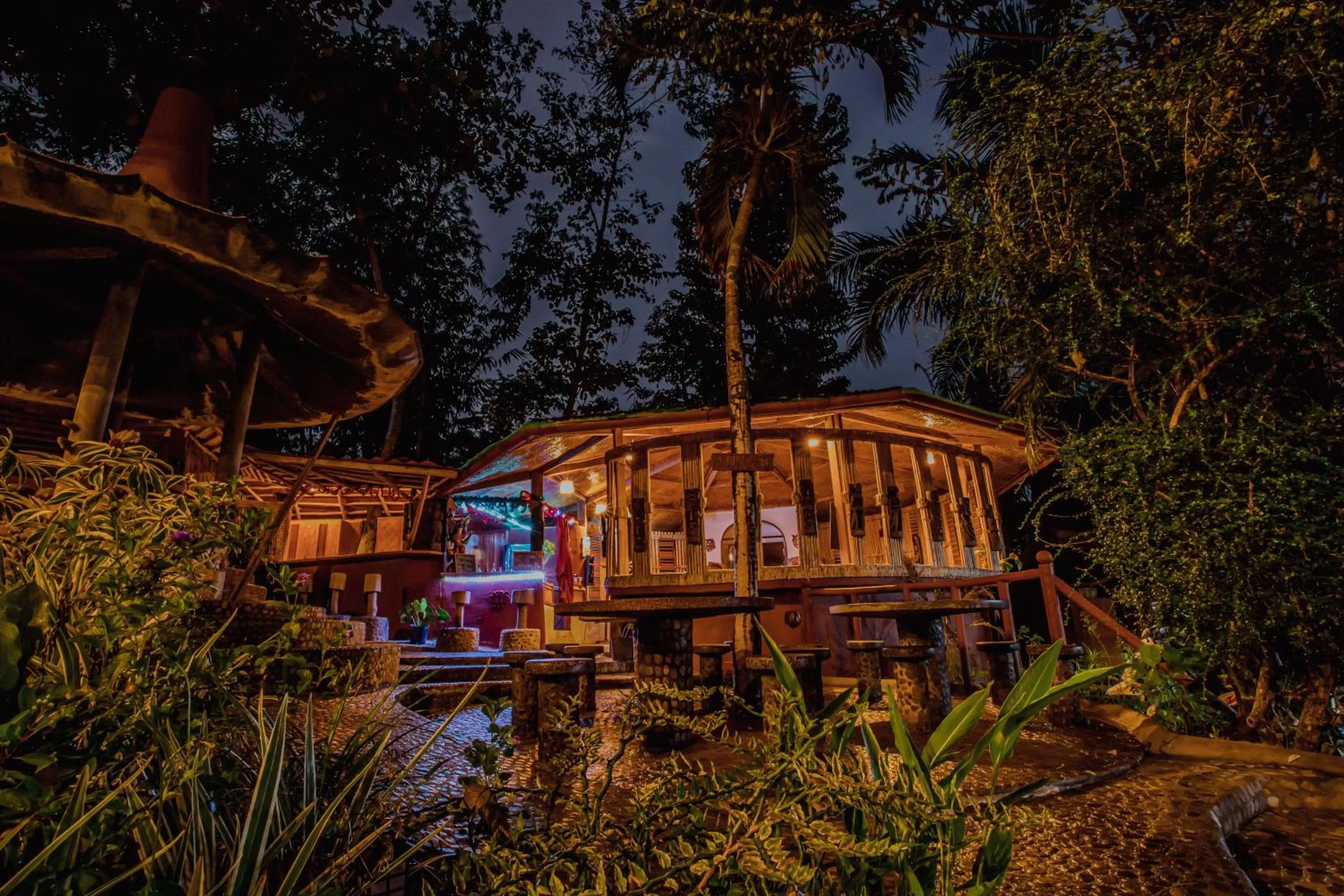 Lounge or bar in Atremaru Jungle Retreat