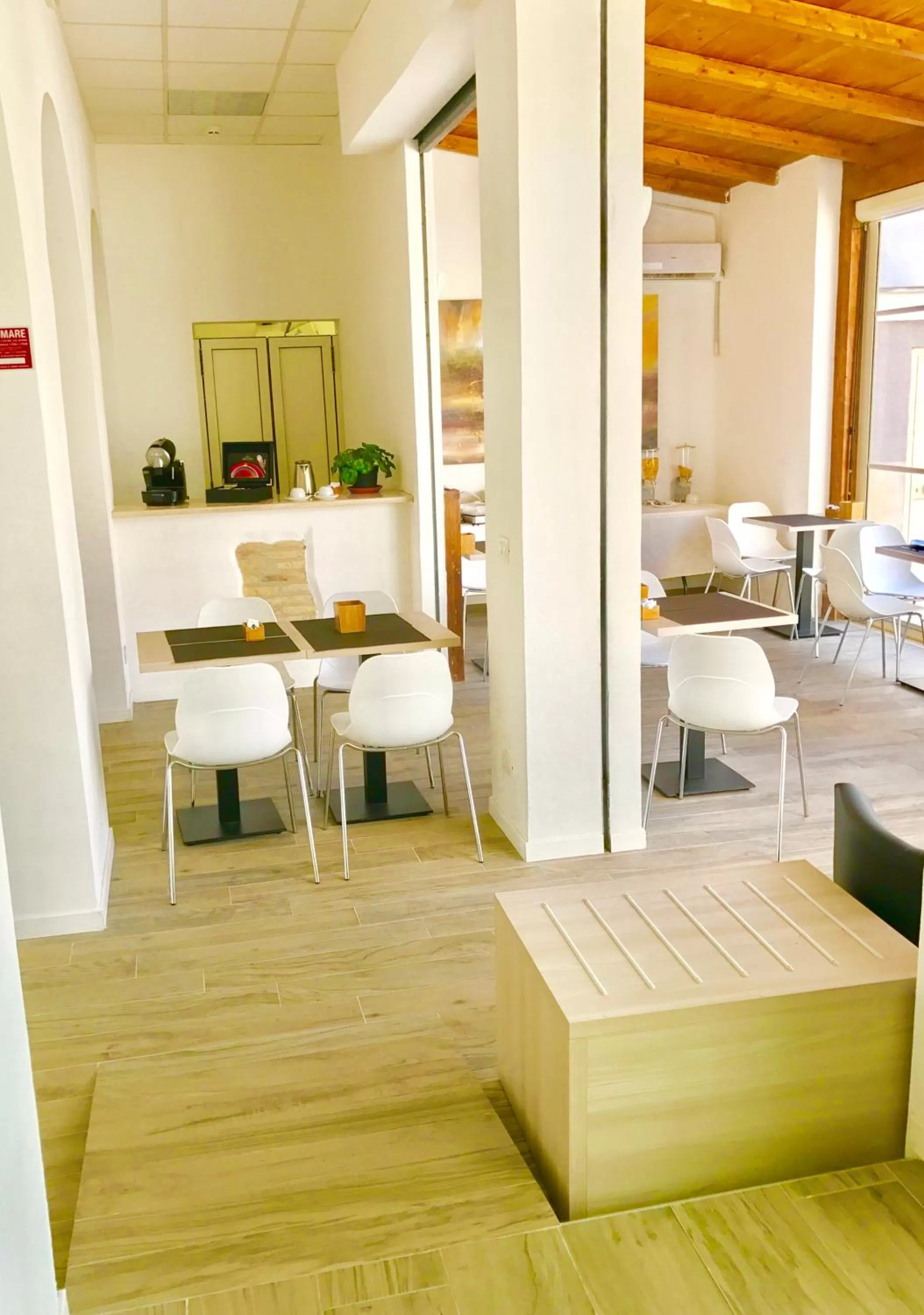 Lounge or bar in Academy Hotel