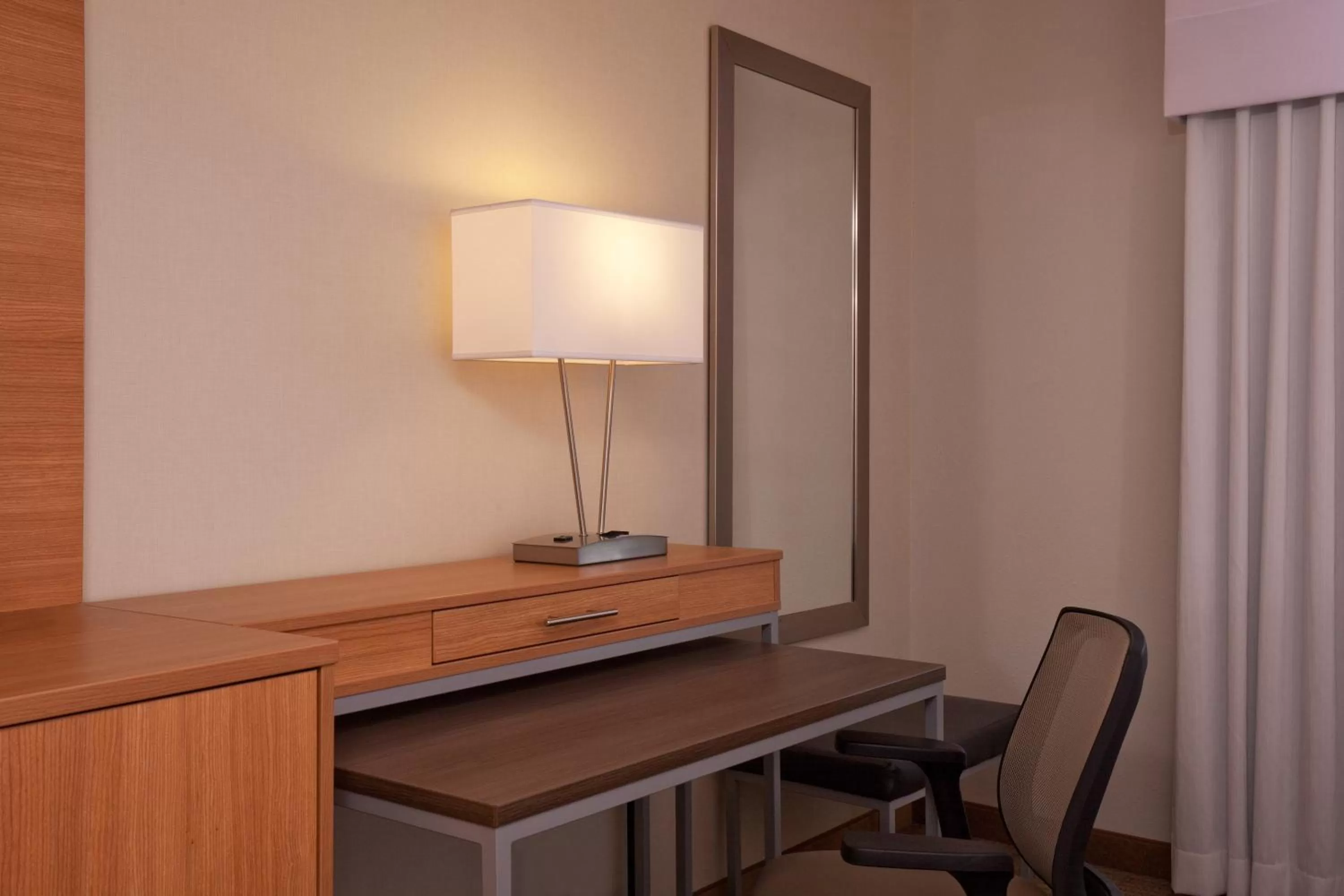 Holiday Inn Little Rock-Presidential-Downtown by IHG