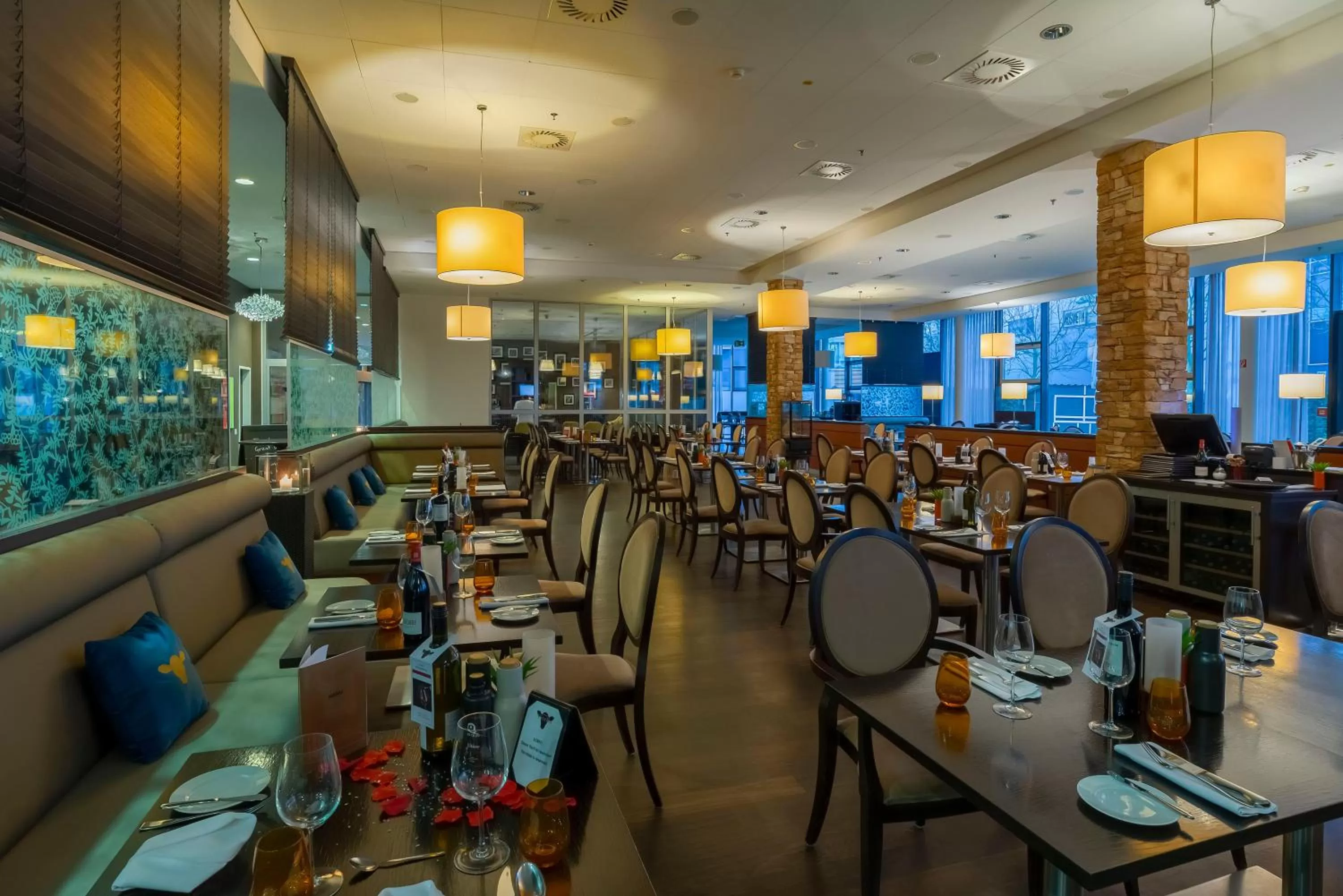 Restaurant/places to eat in The Rilano Hotel München