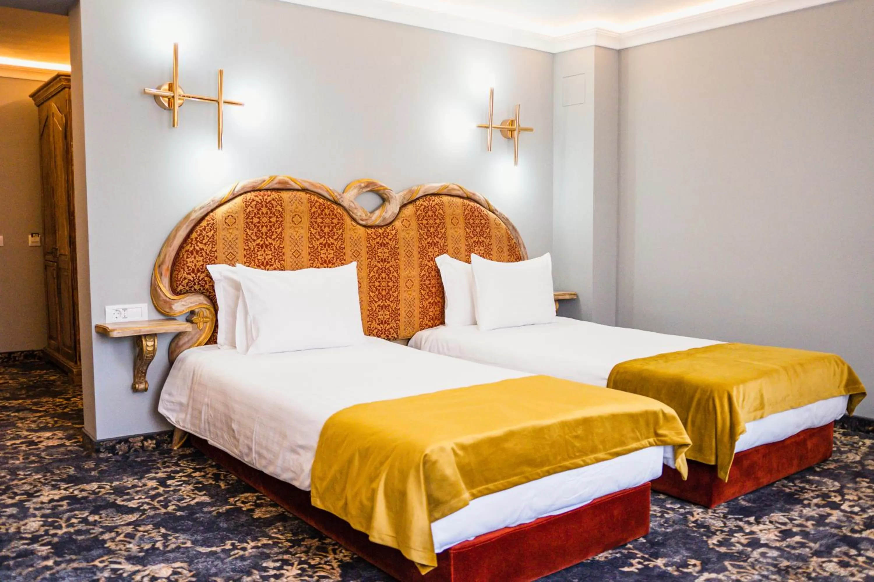 Bed in SunGarden Golf & Spa Resort