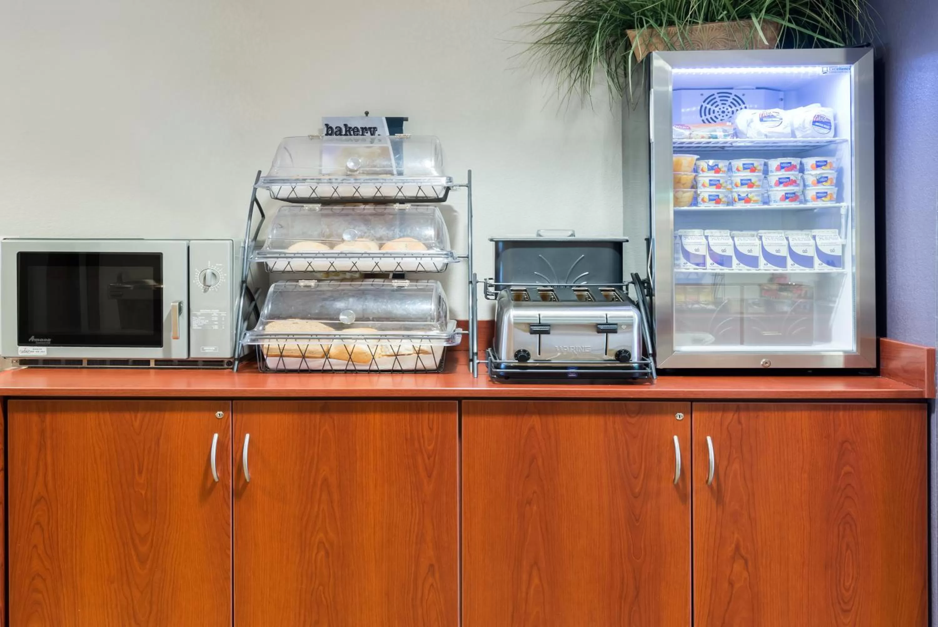 Restaurant/places to eat in Sonesta Essential Morgantown