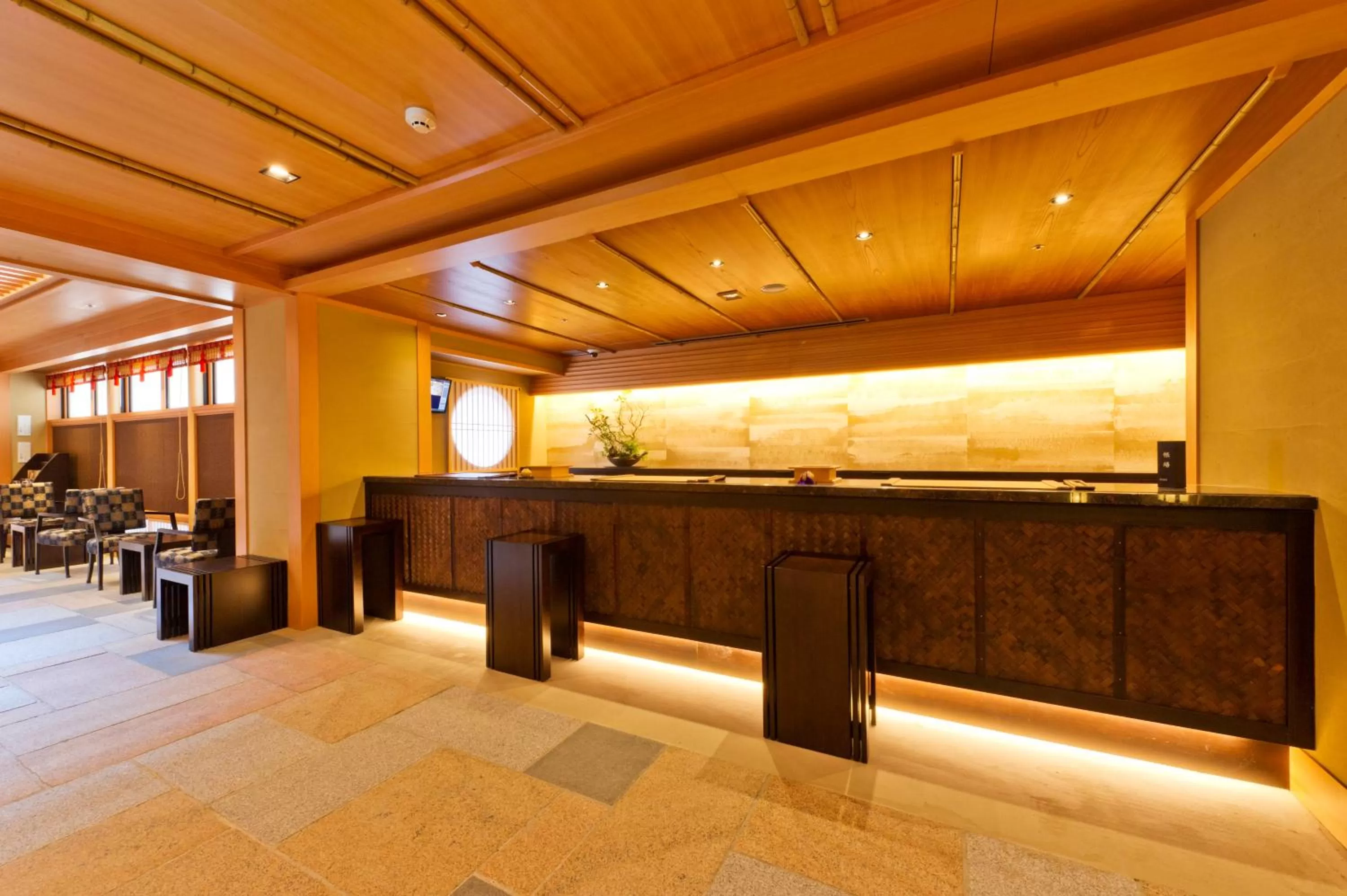 Lobby or reception in Kadensho, Arashiyama Onsen, Kyoto - Kyoritsu Resort