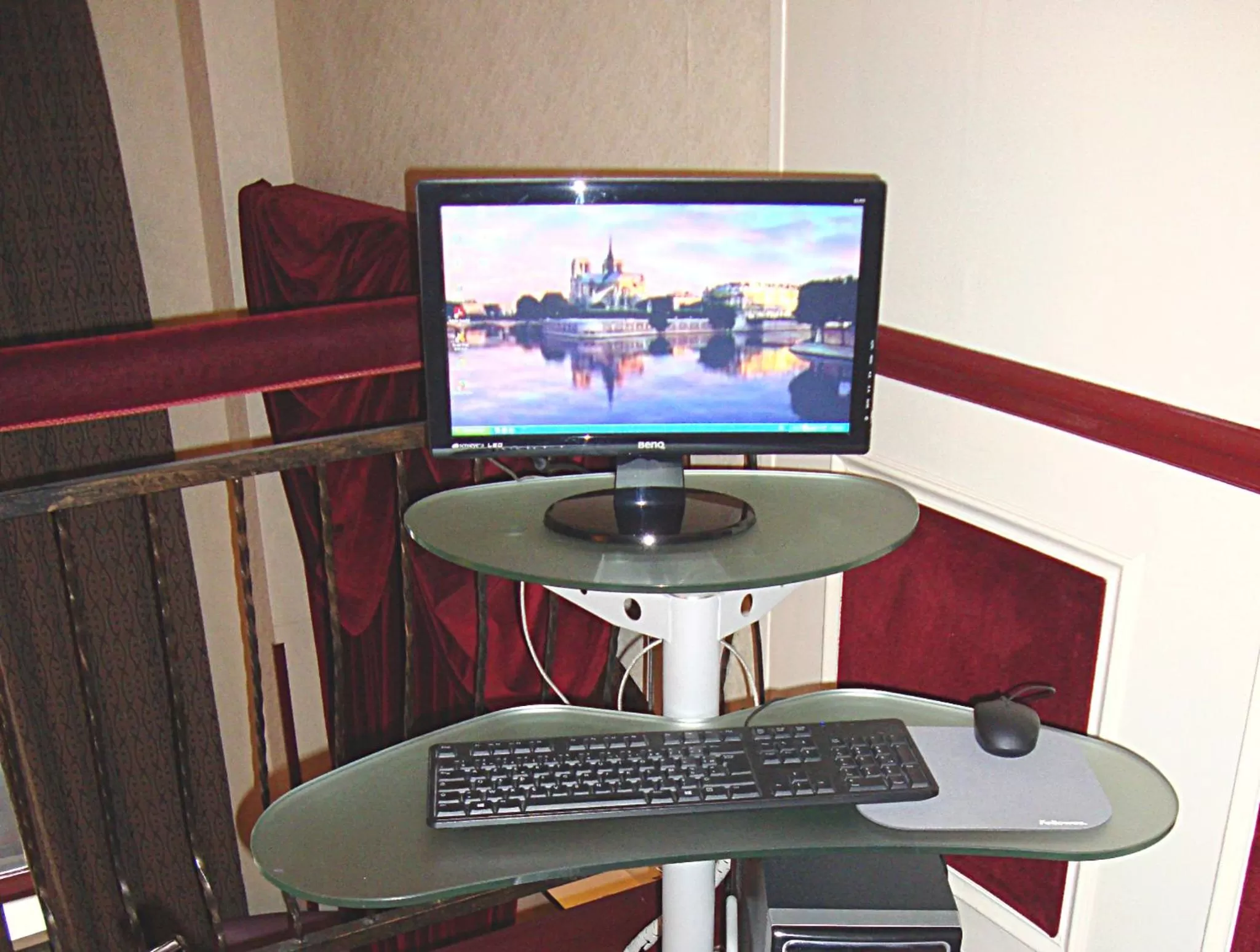 Area and facilities in Hotel Pax Opera