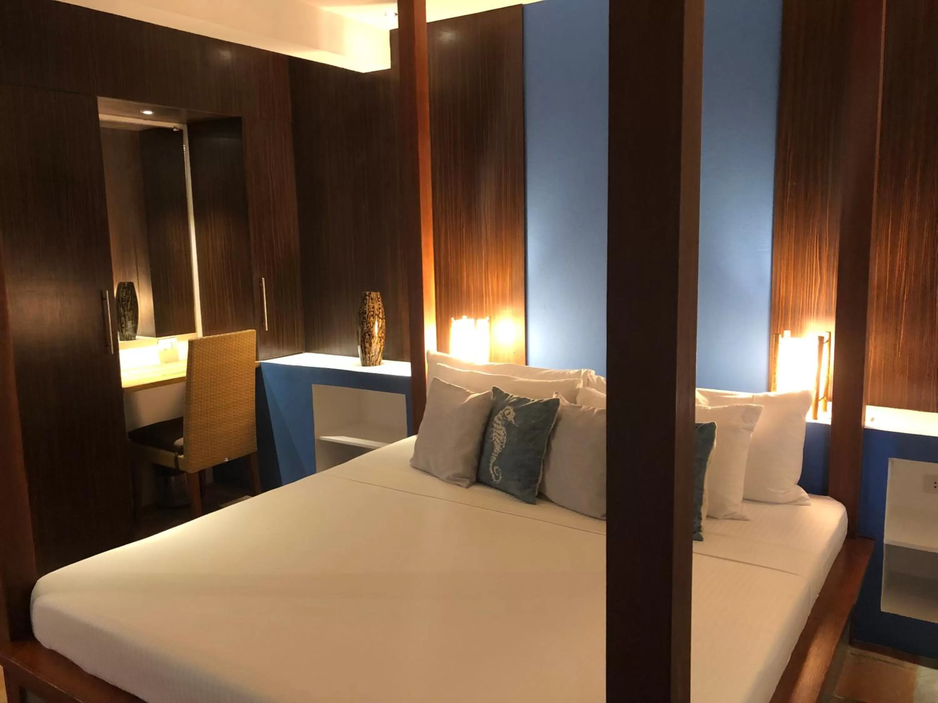 Bedroom, Bed in Mahogany Resort & Spa