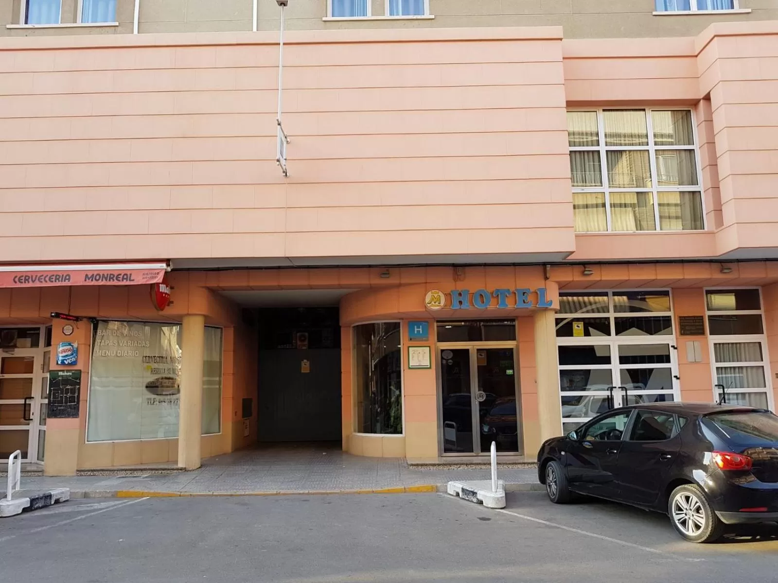 Facade/entrance in Hotel Monreal Jumilla