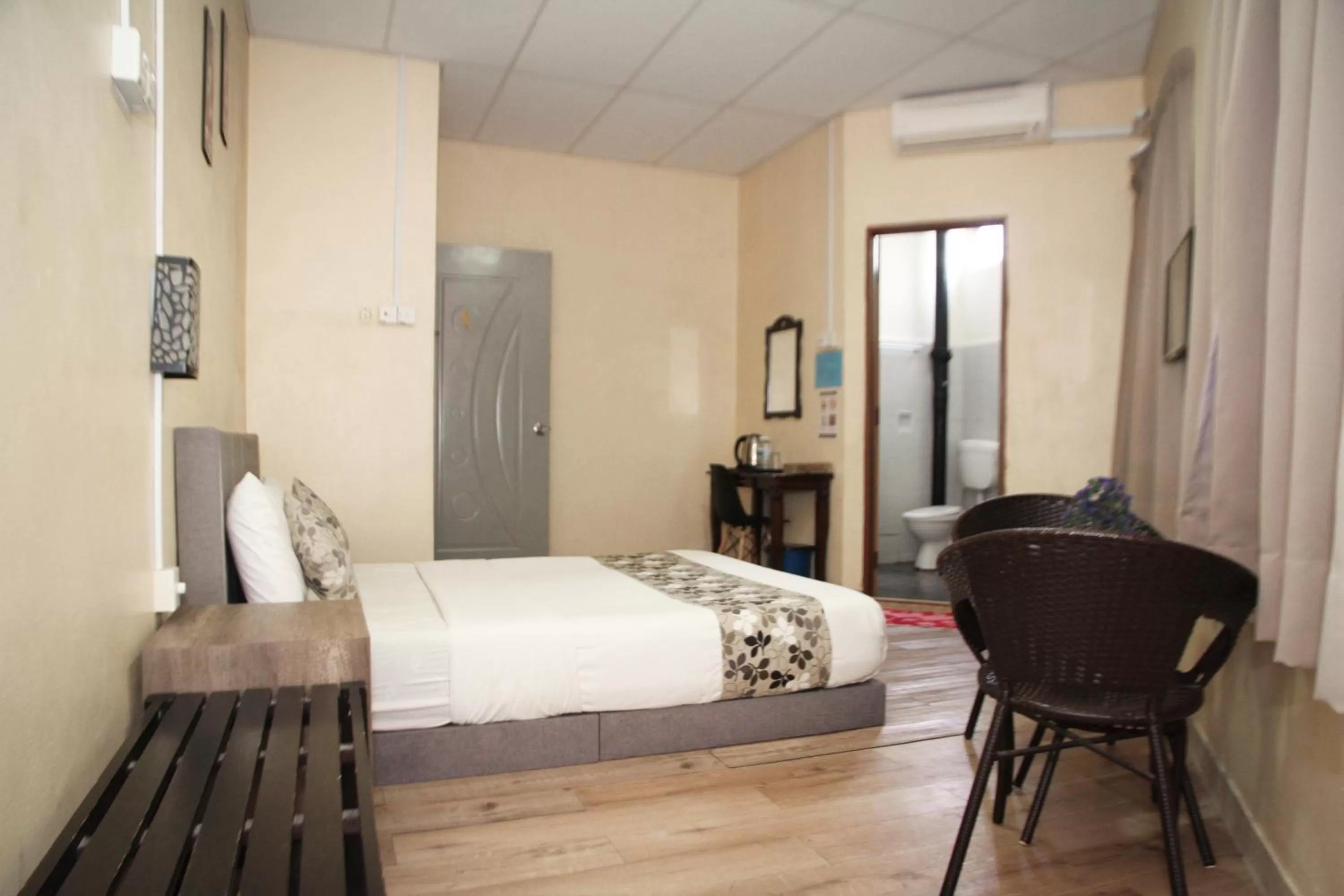 Bed in Myra Hotel Mersing