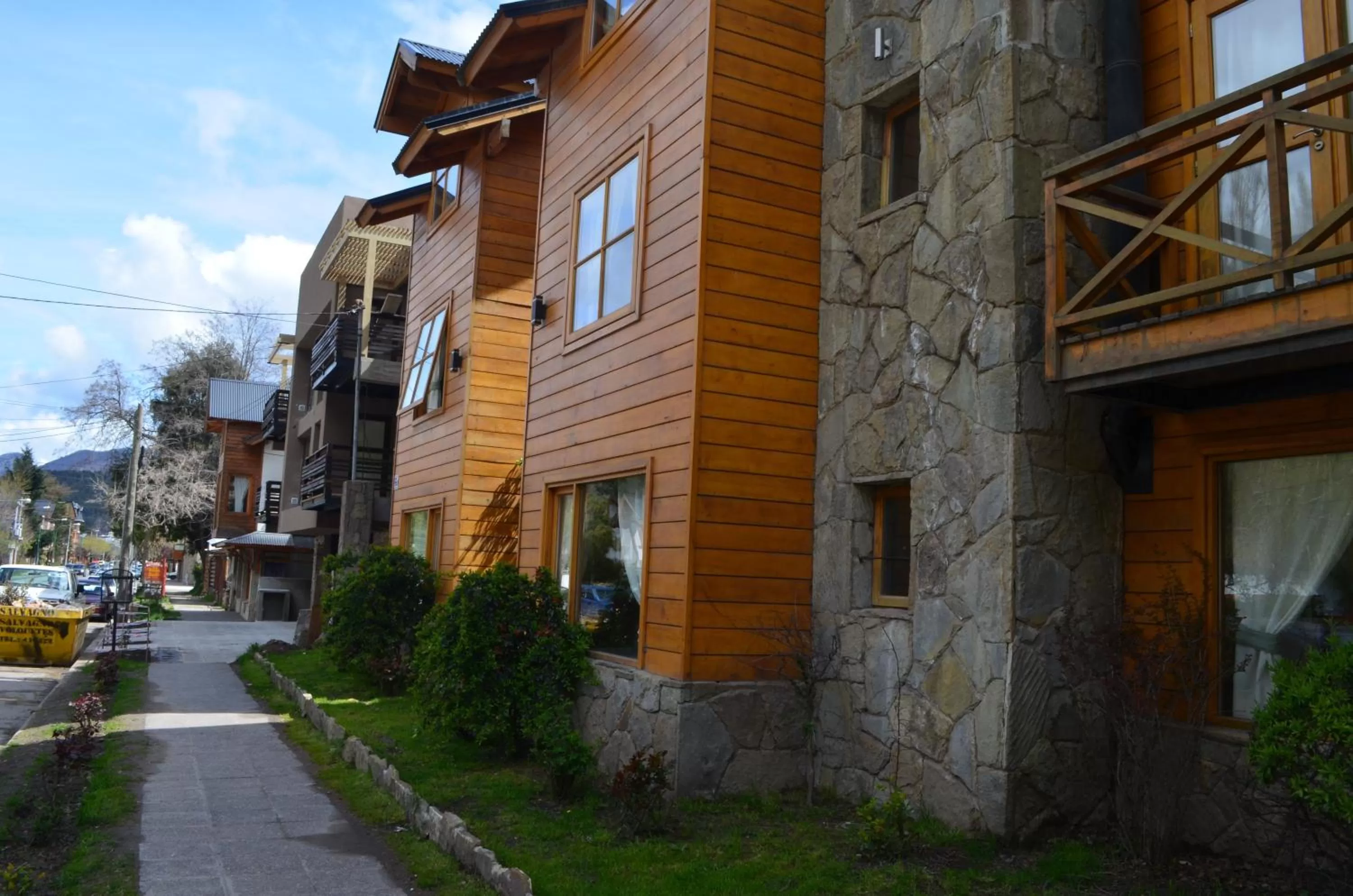 Street view in Apart Hotel Robles del Sur