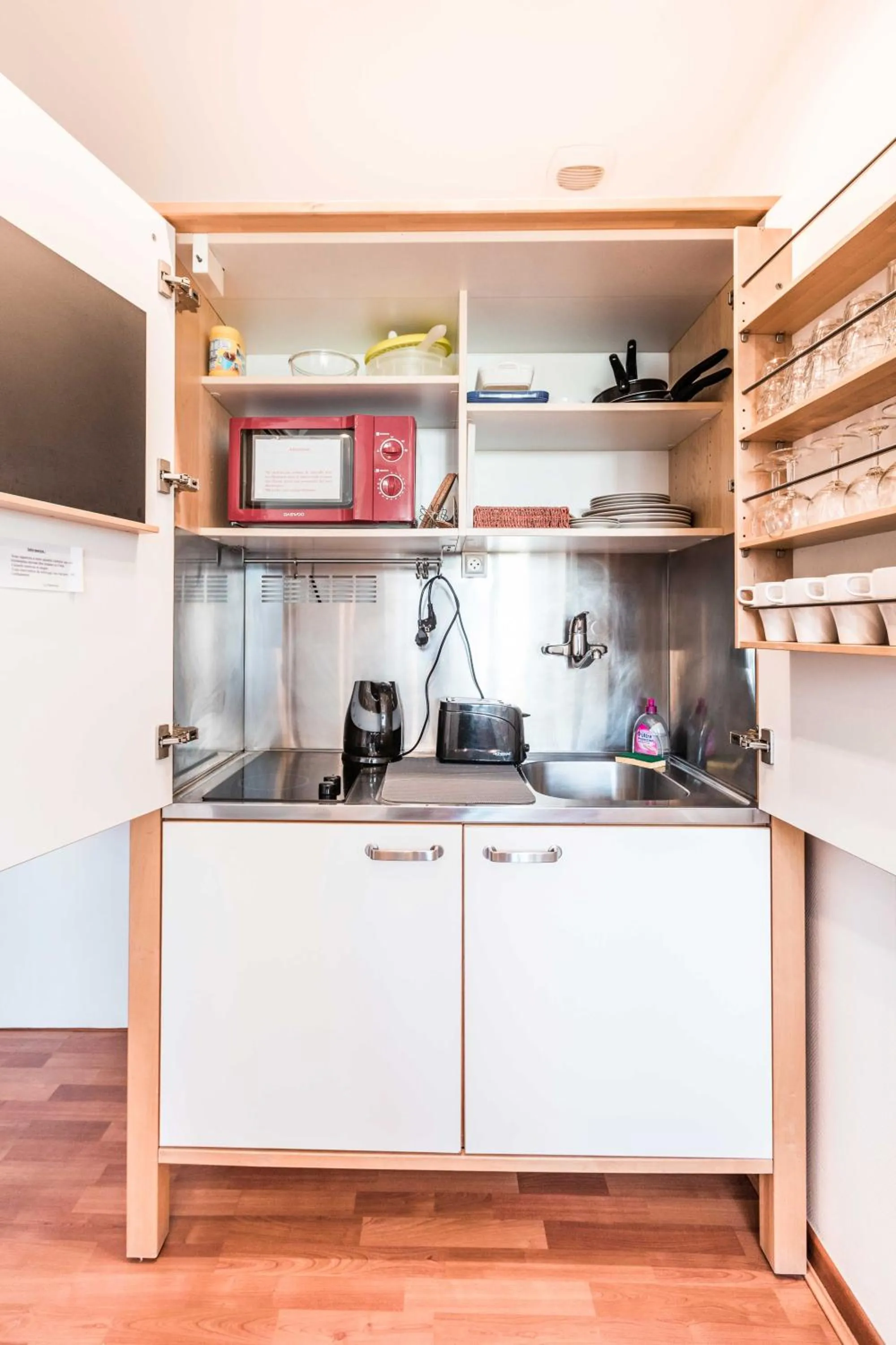 Kitchen or kitchenette in Hotel Belle Vue Royan
