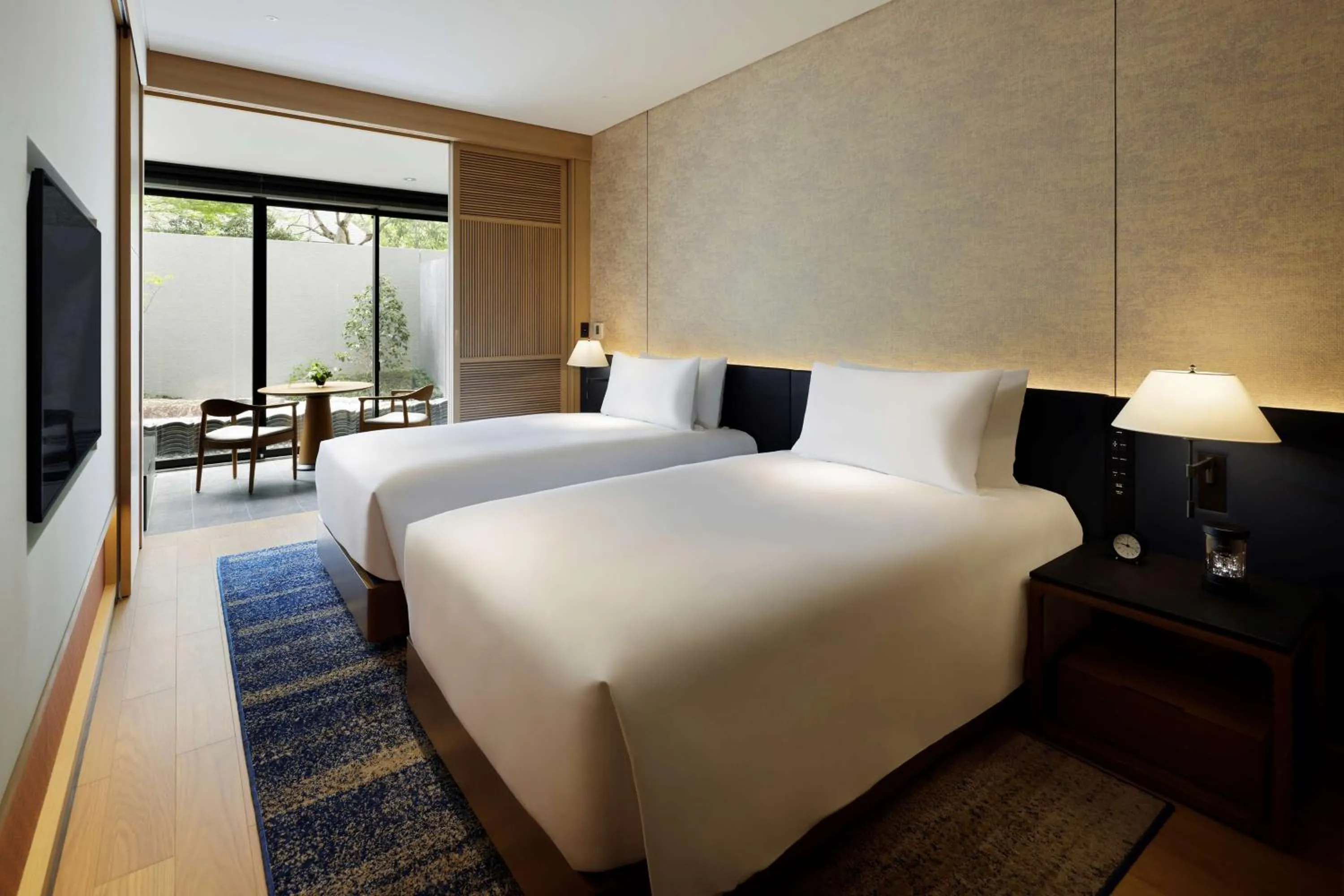 Bed in ROKU KYOTO, LXR Hotels & Resorts by Hilton