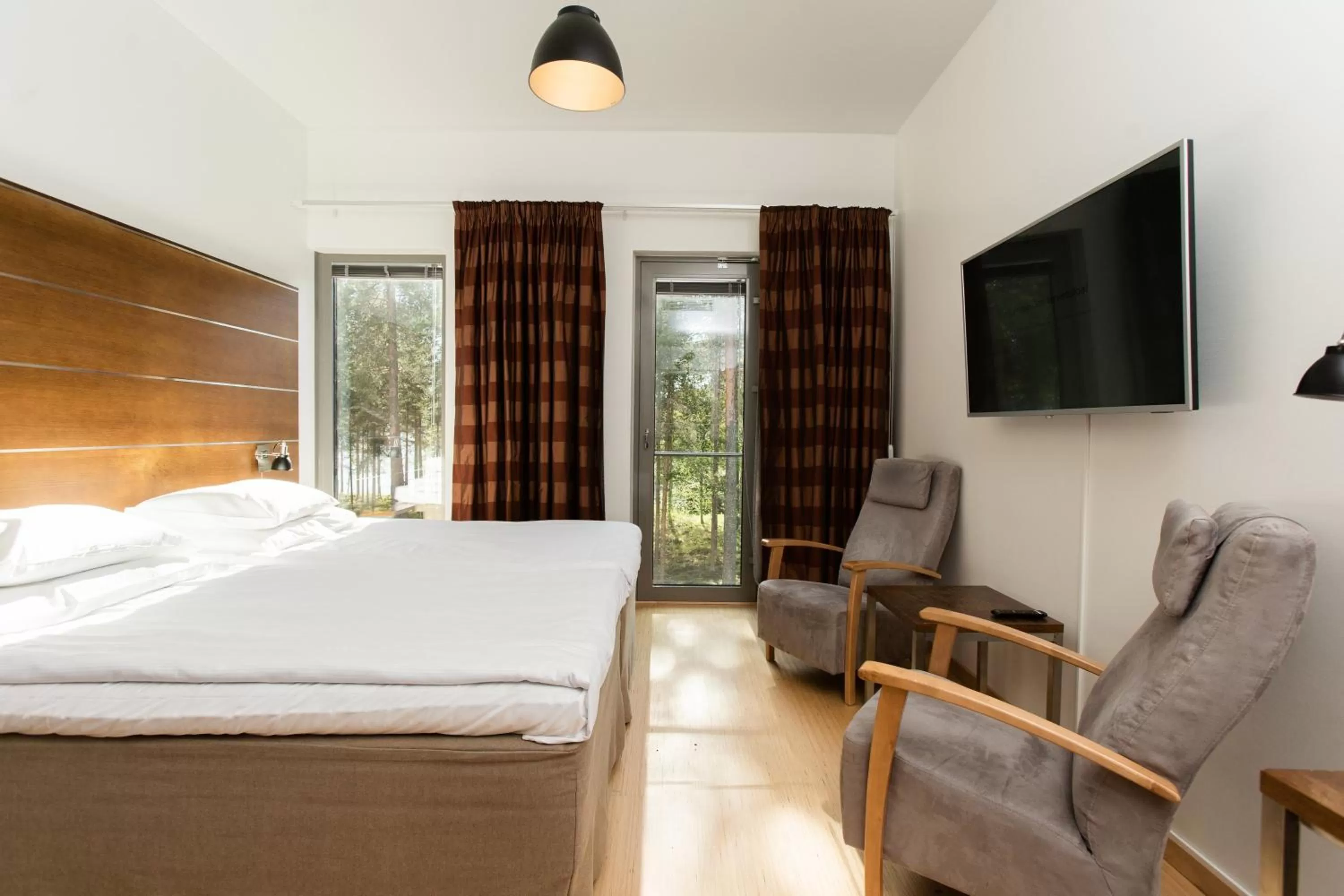 Photo of the whole room, Bed in Break Sokos Hotel Bomba