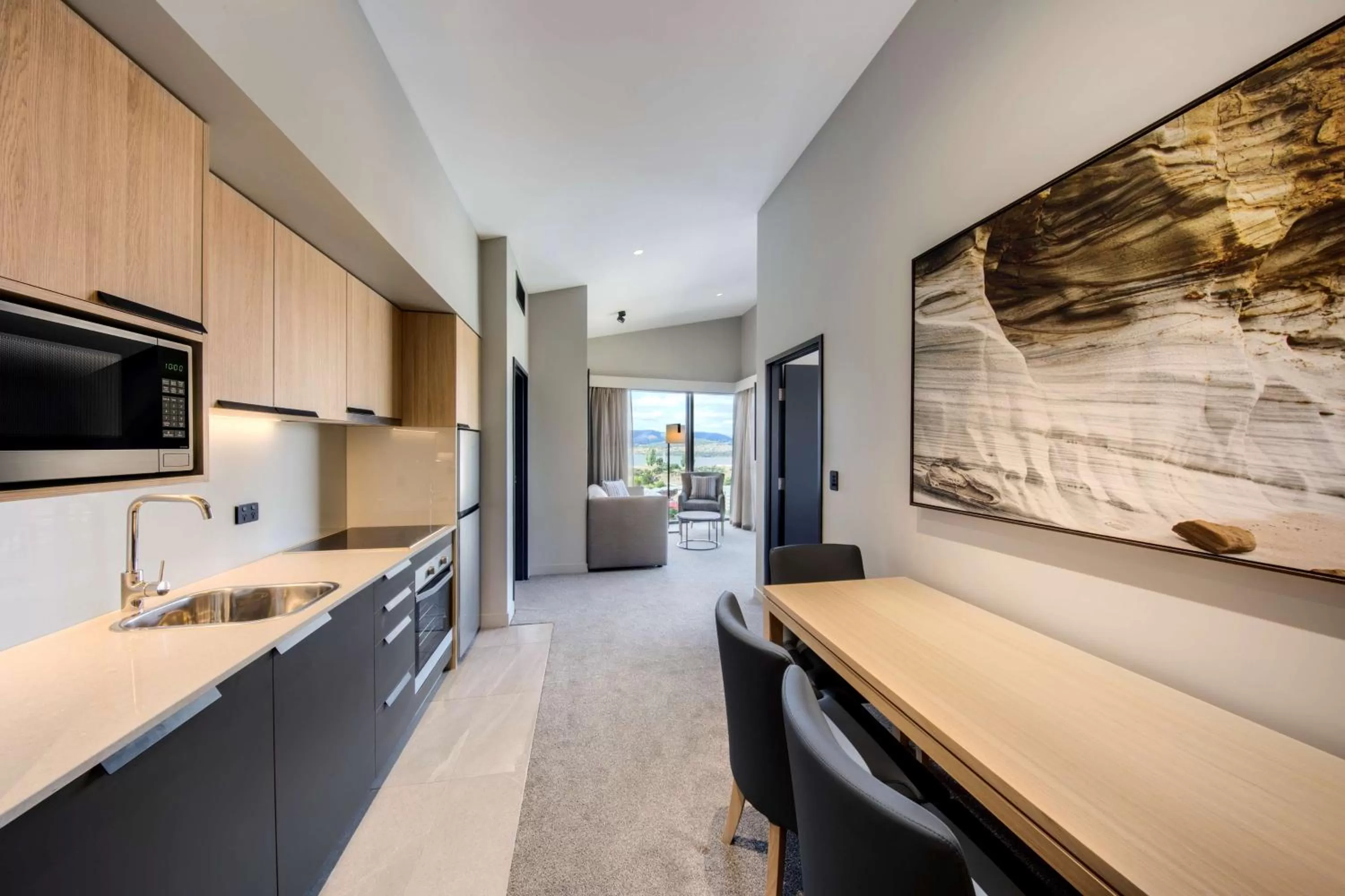 Coffee/tea facilities in Vibe Hotel Hobart