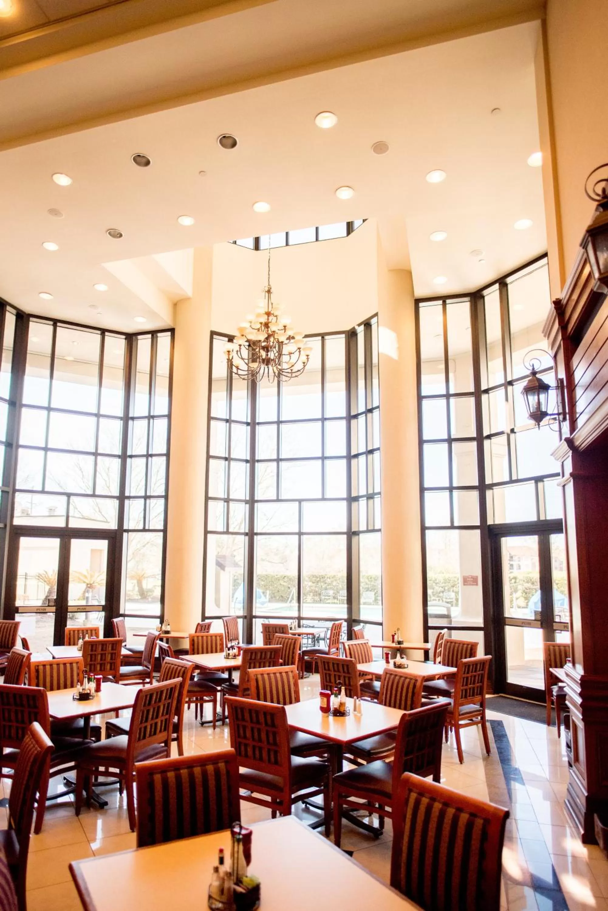 Dining area in The Cook Hotel and Conference Center at LSU