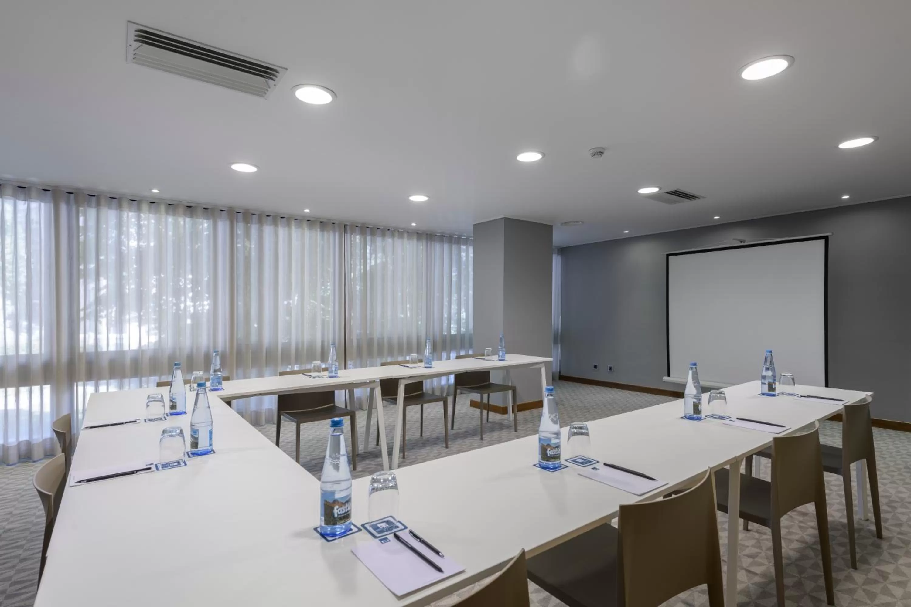 Business facilities in Hotel Dom Carlos Park