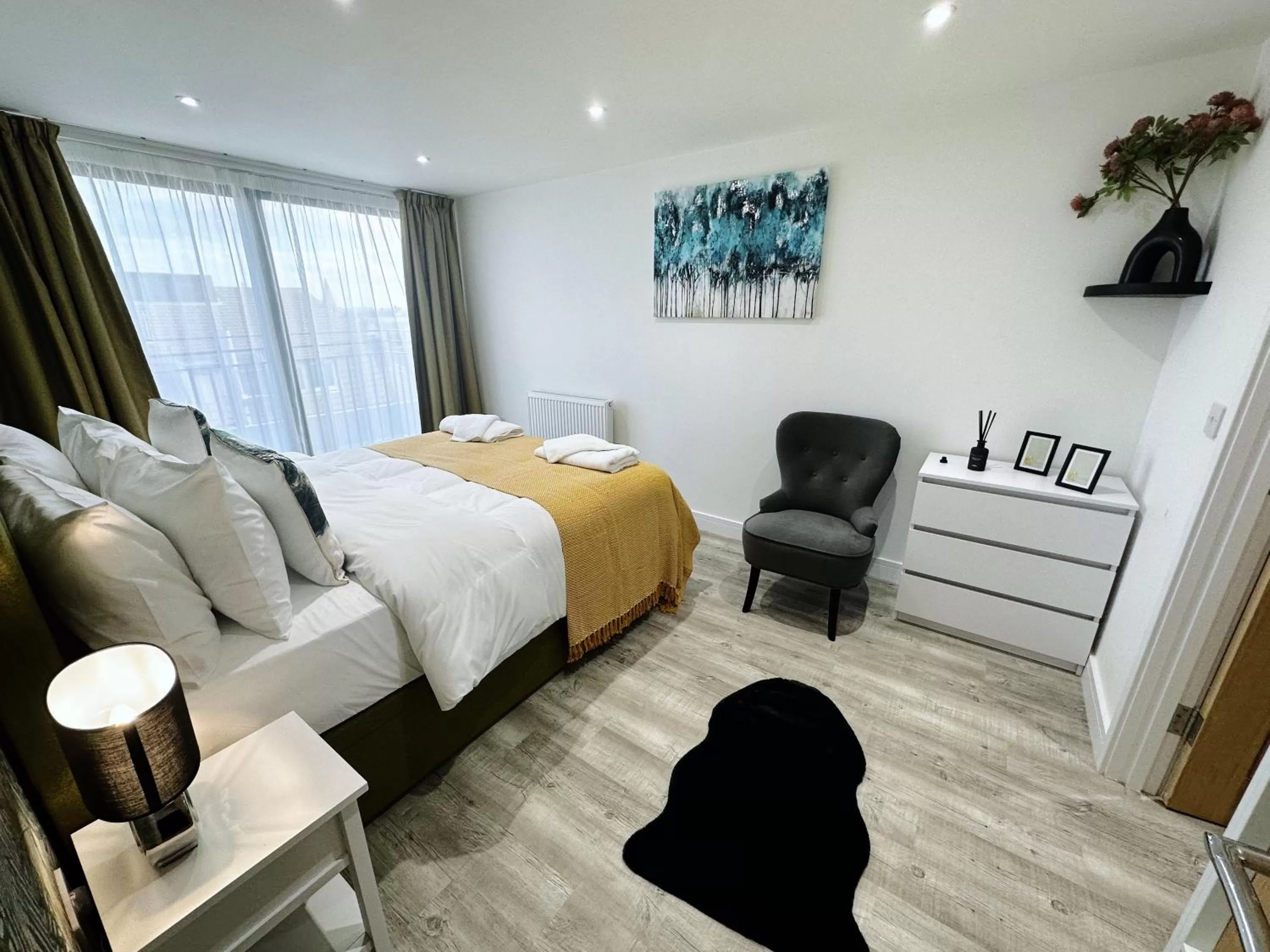 Bed in The Atlantis - Tower Apartments