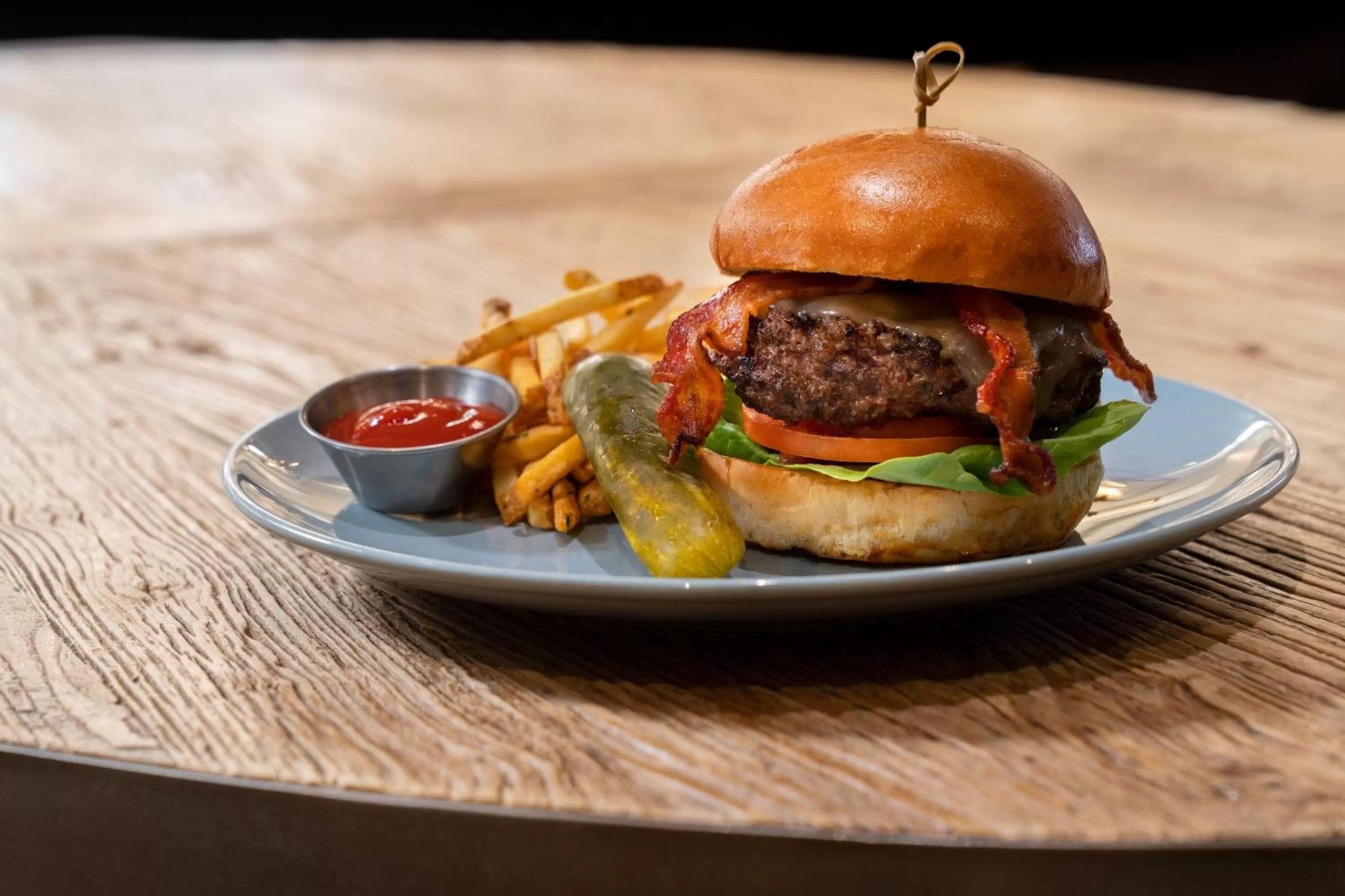 Restaurant/places to eat in Oakland Marriott City Center