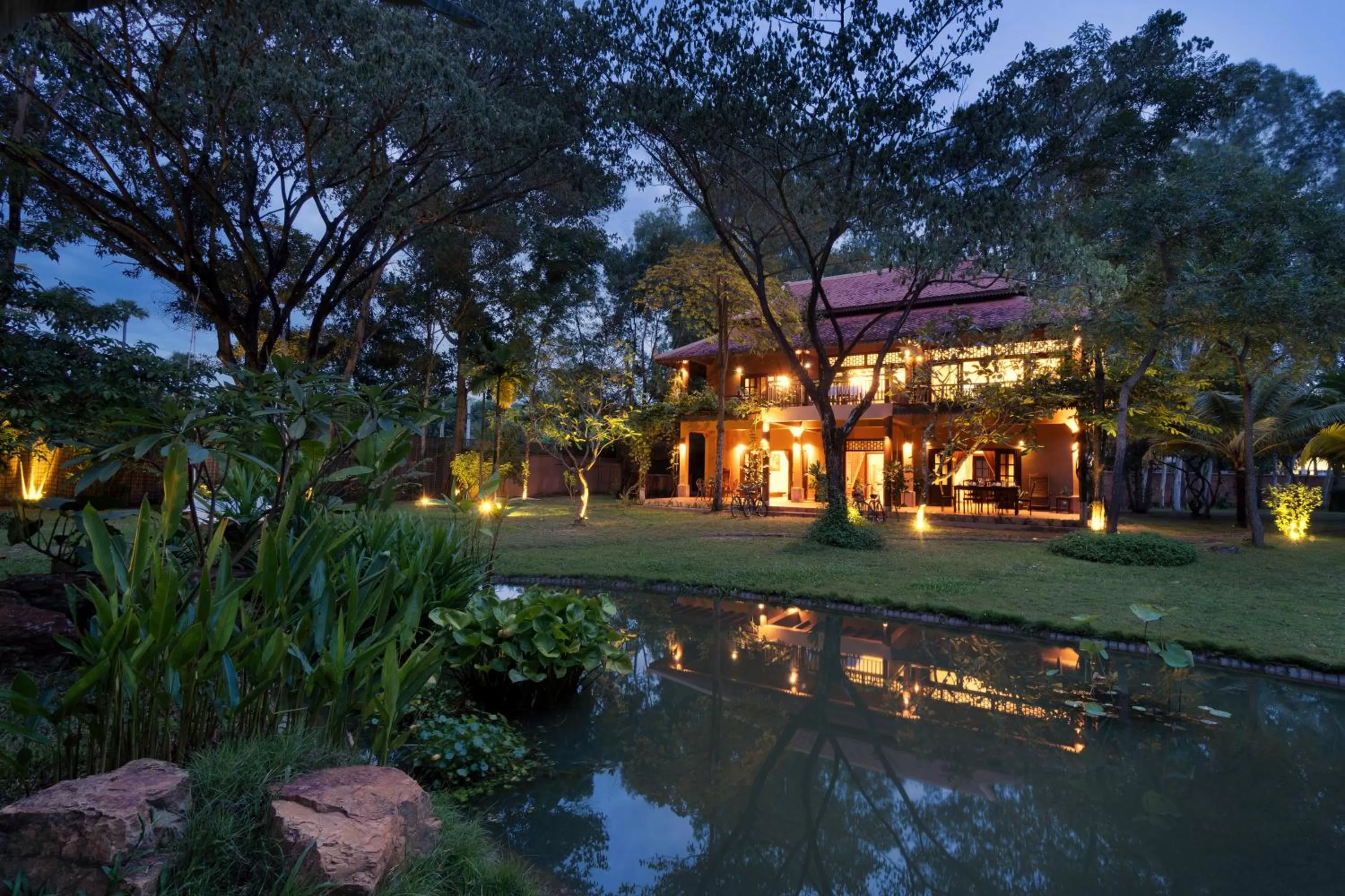 Property building in Mane Family Vacation