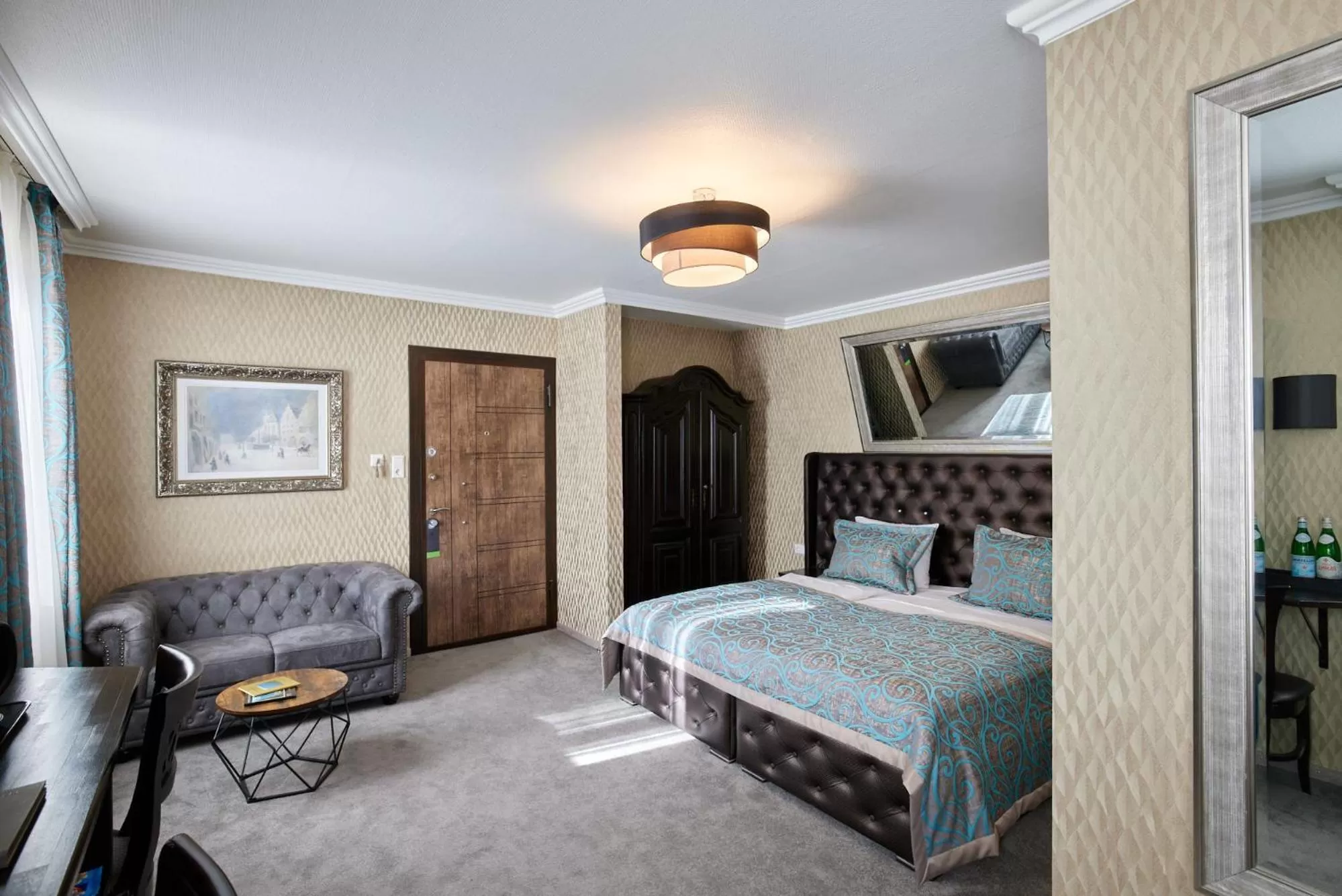 Photo of the whole room in Atlas Posthotel