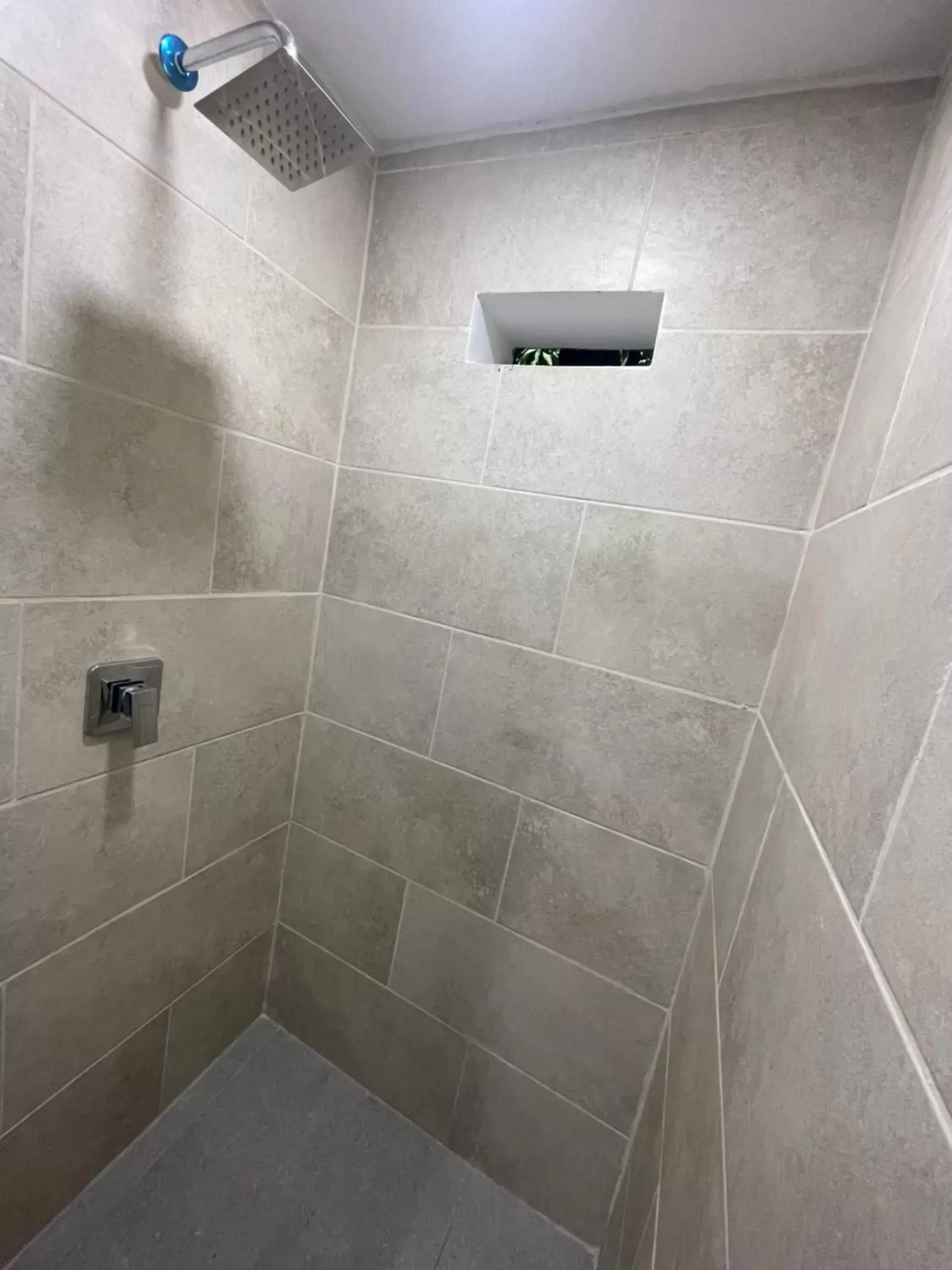 Deluxe Triple Room in Hotel De León Estadio Deluxe Triple Room in Hotel De León Estadio