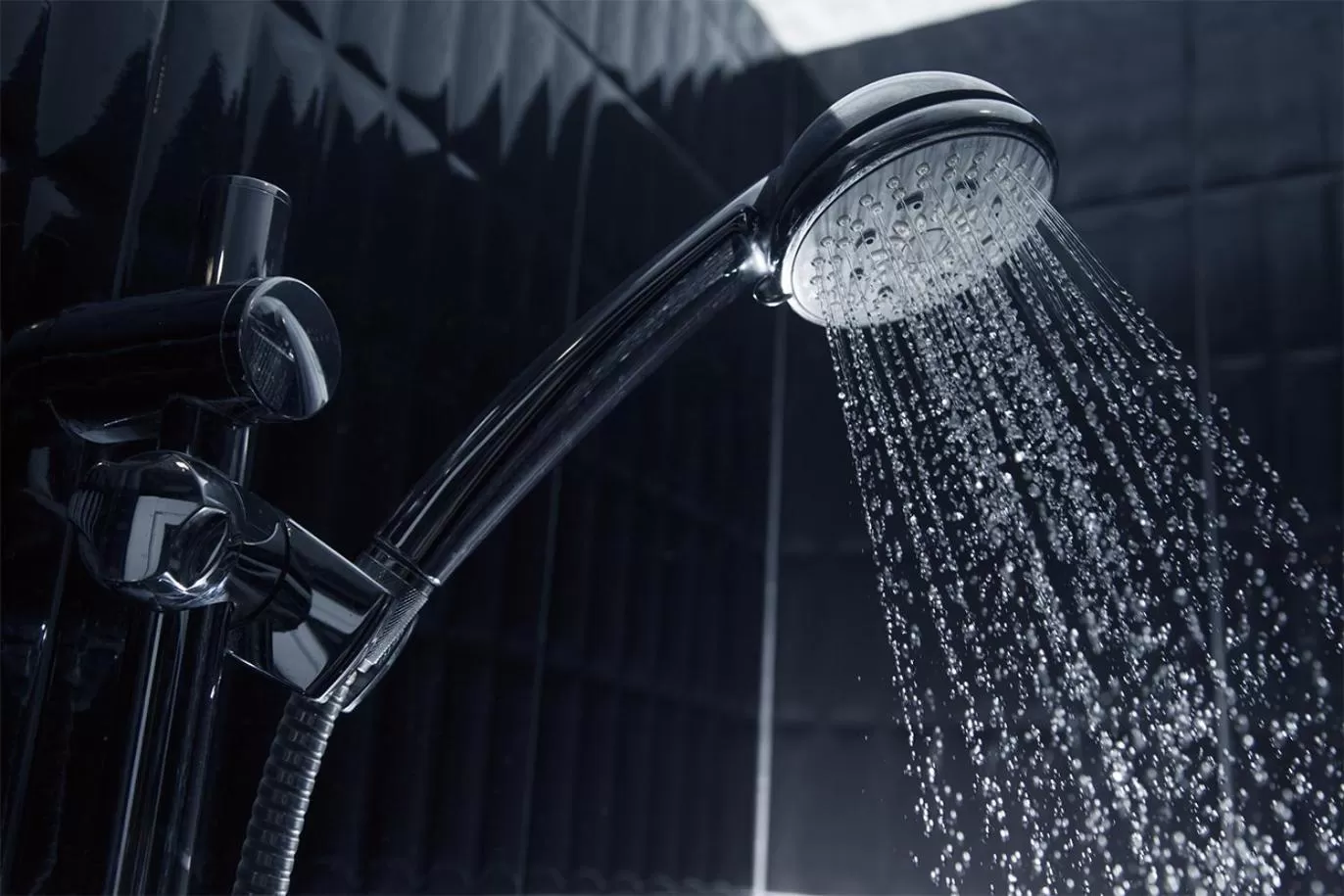 Shower in Pinpon Hotel Hiroshima