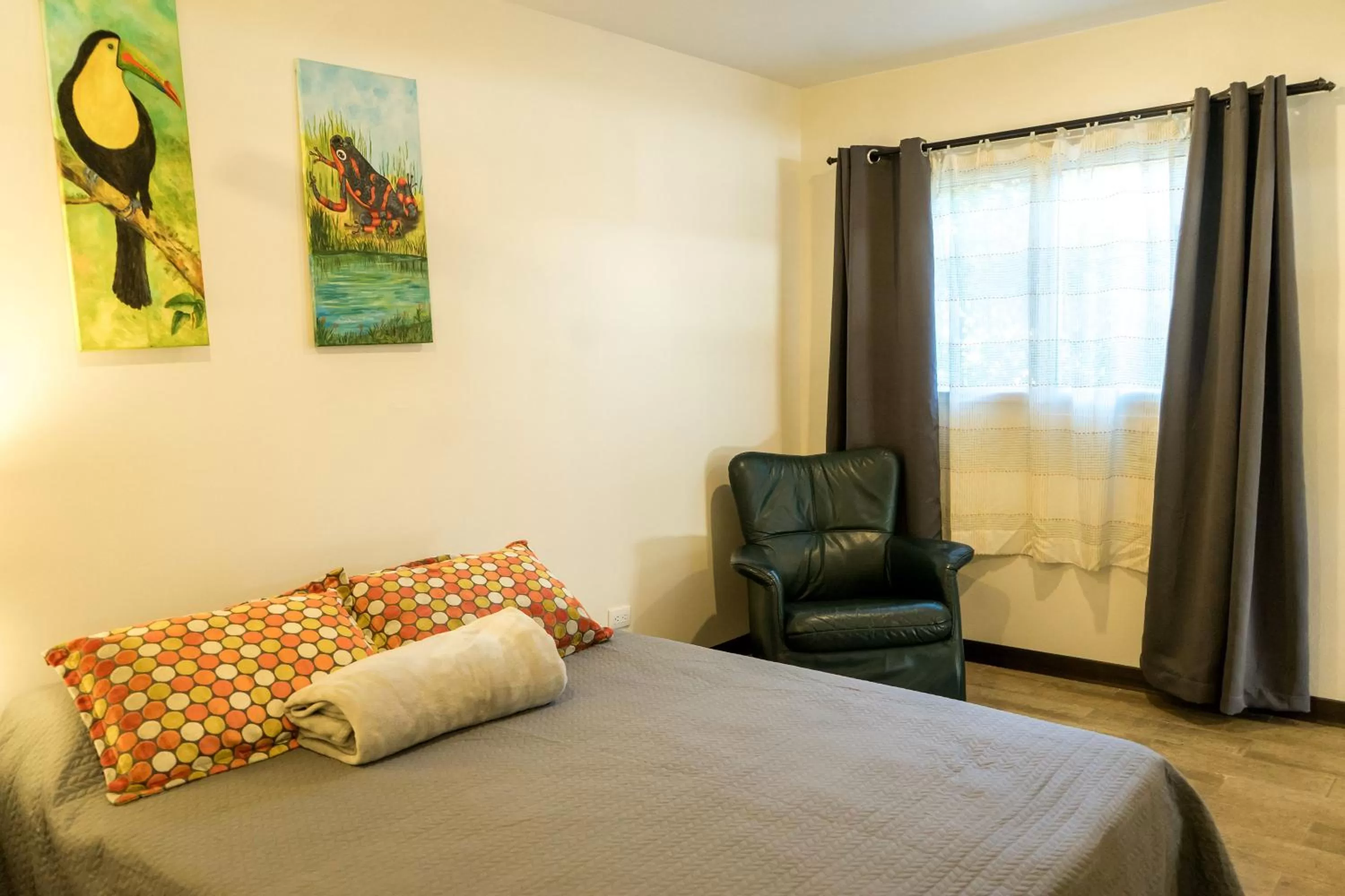 Photo of the whole room, Bed in Terida Airport B&B